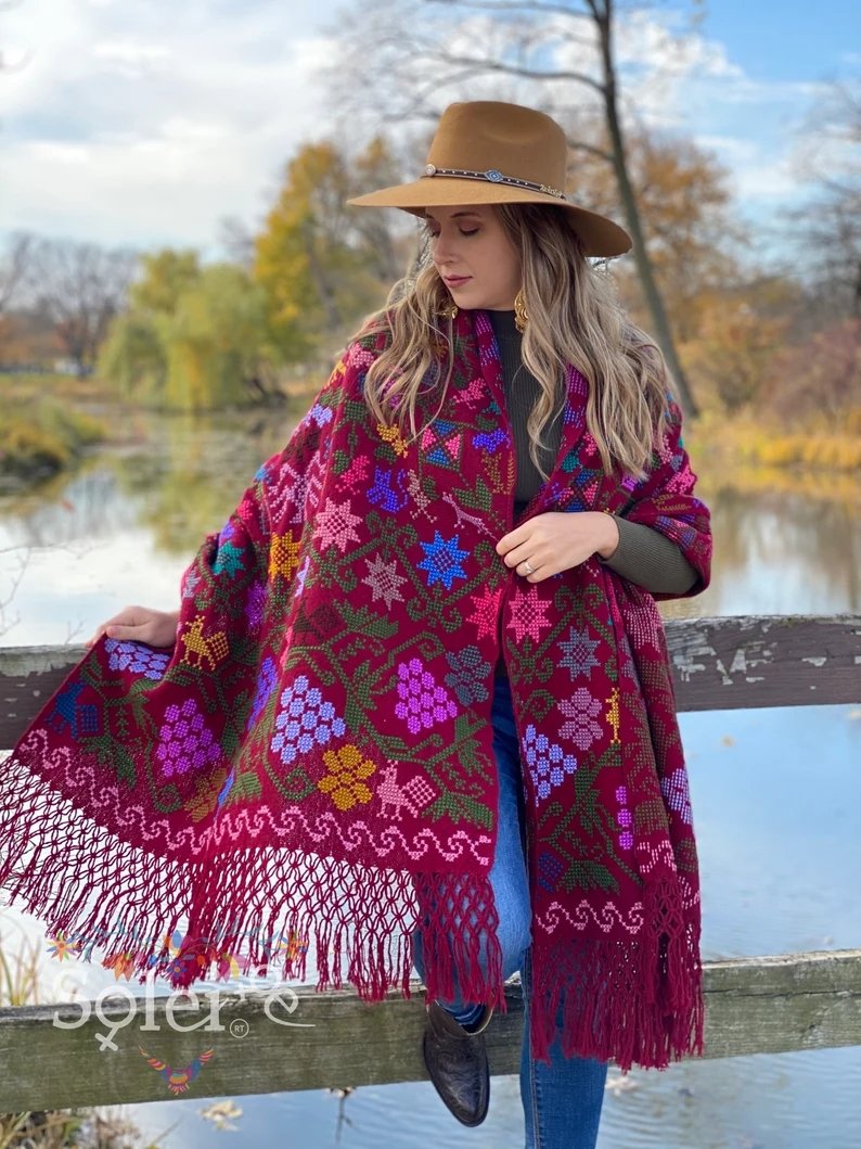 Traditional Mexican Hand Embroidered Shawl. Rebozo Esquinero - Solei Store