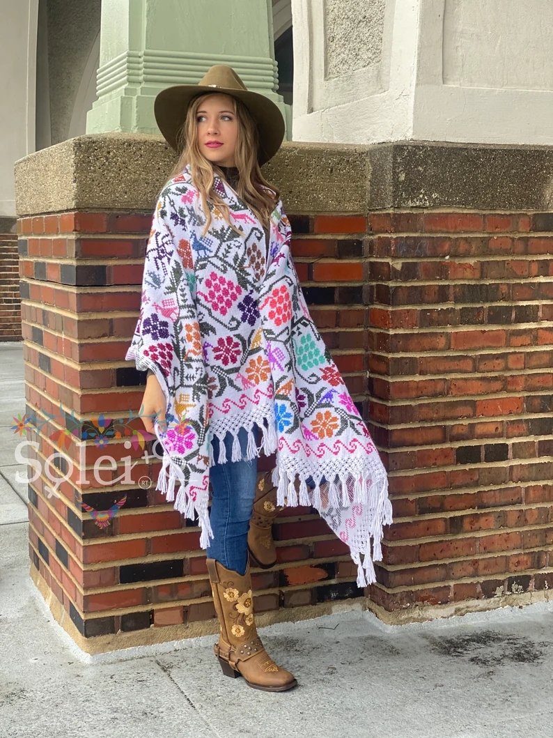 Traditional Mexican Hand Embroidered Shawl. Rebozo Esquinero - Solei Store