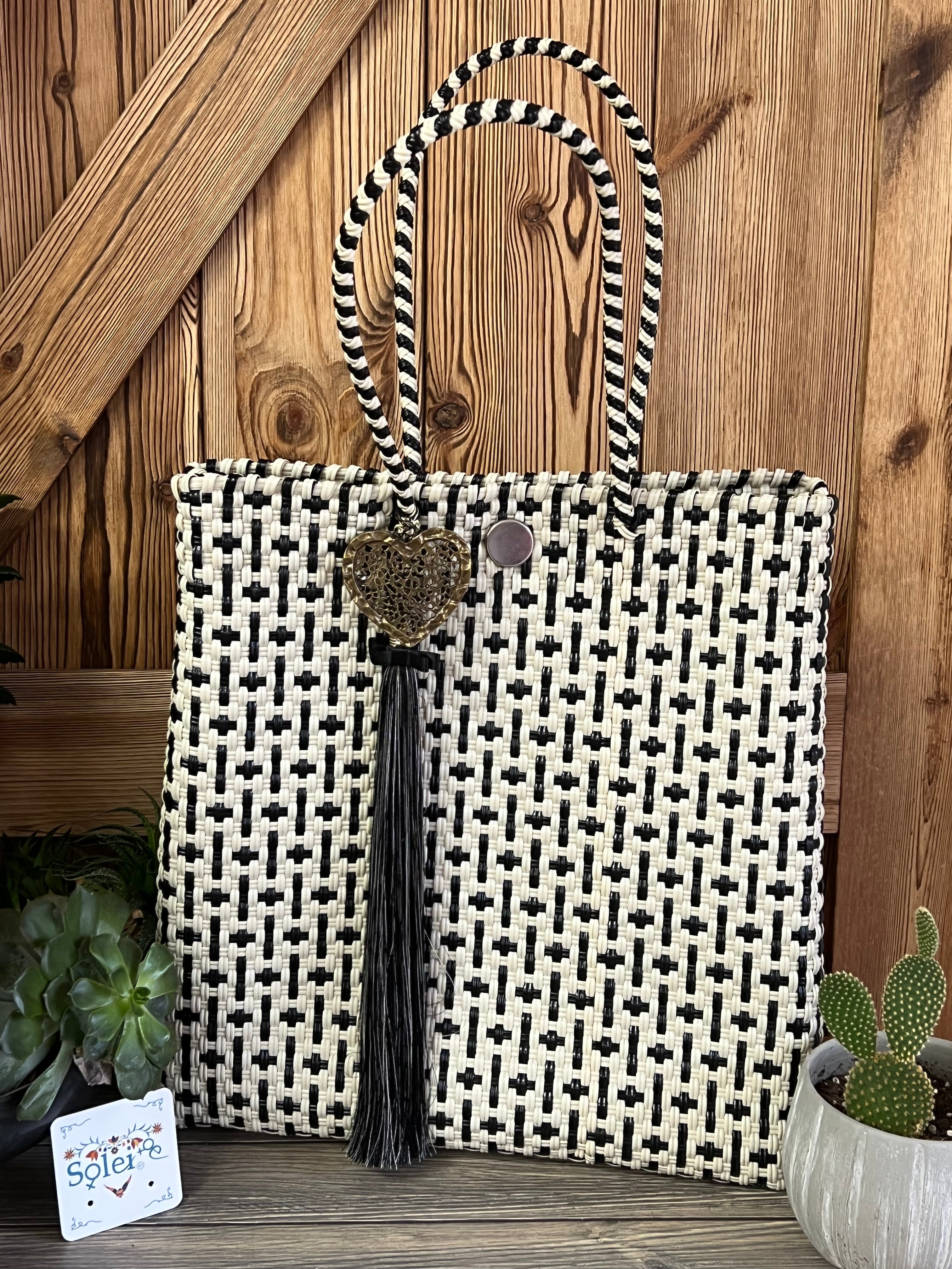 Corazon Tote