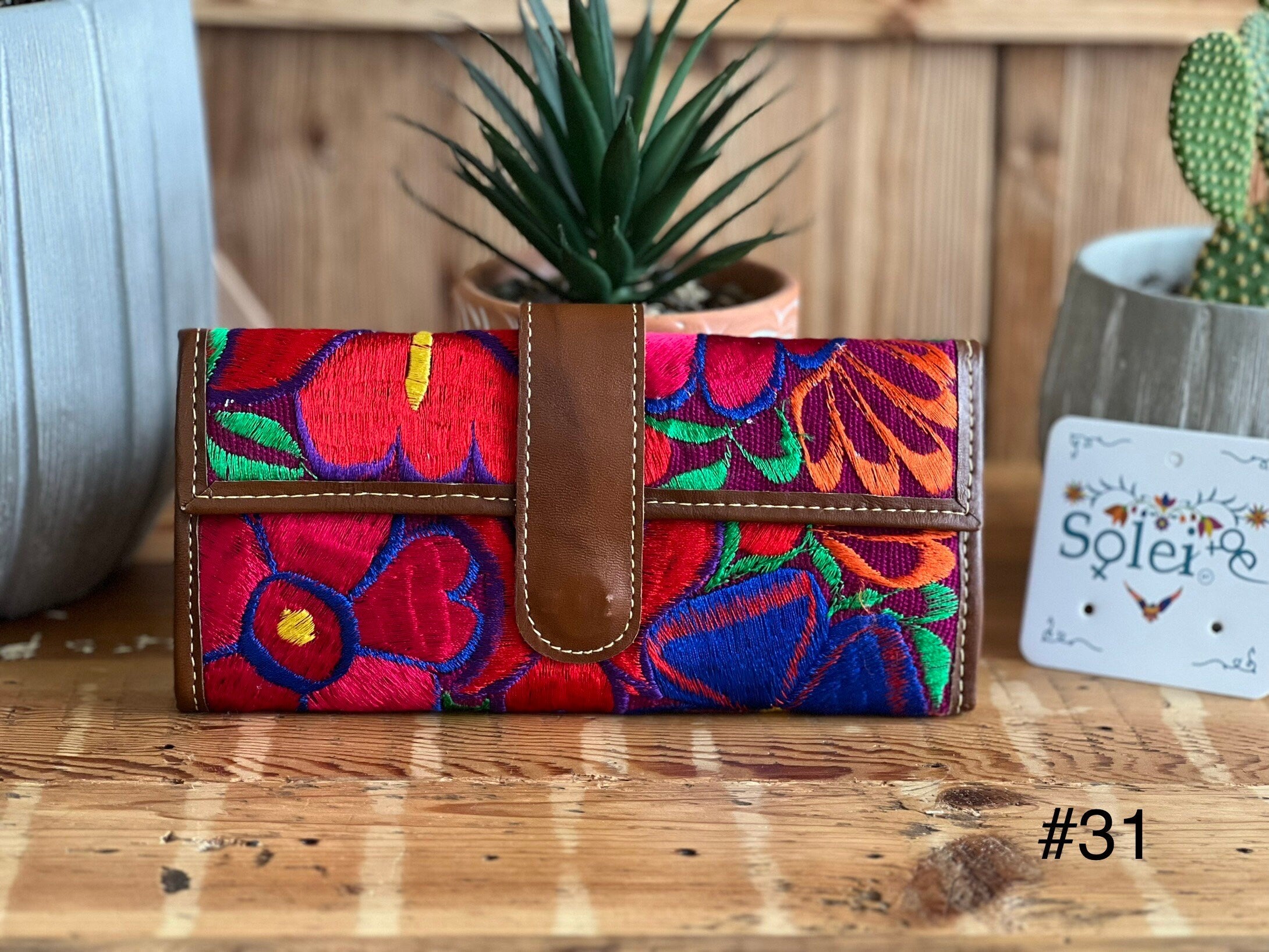 Cartera Bordada