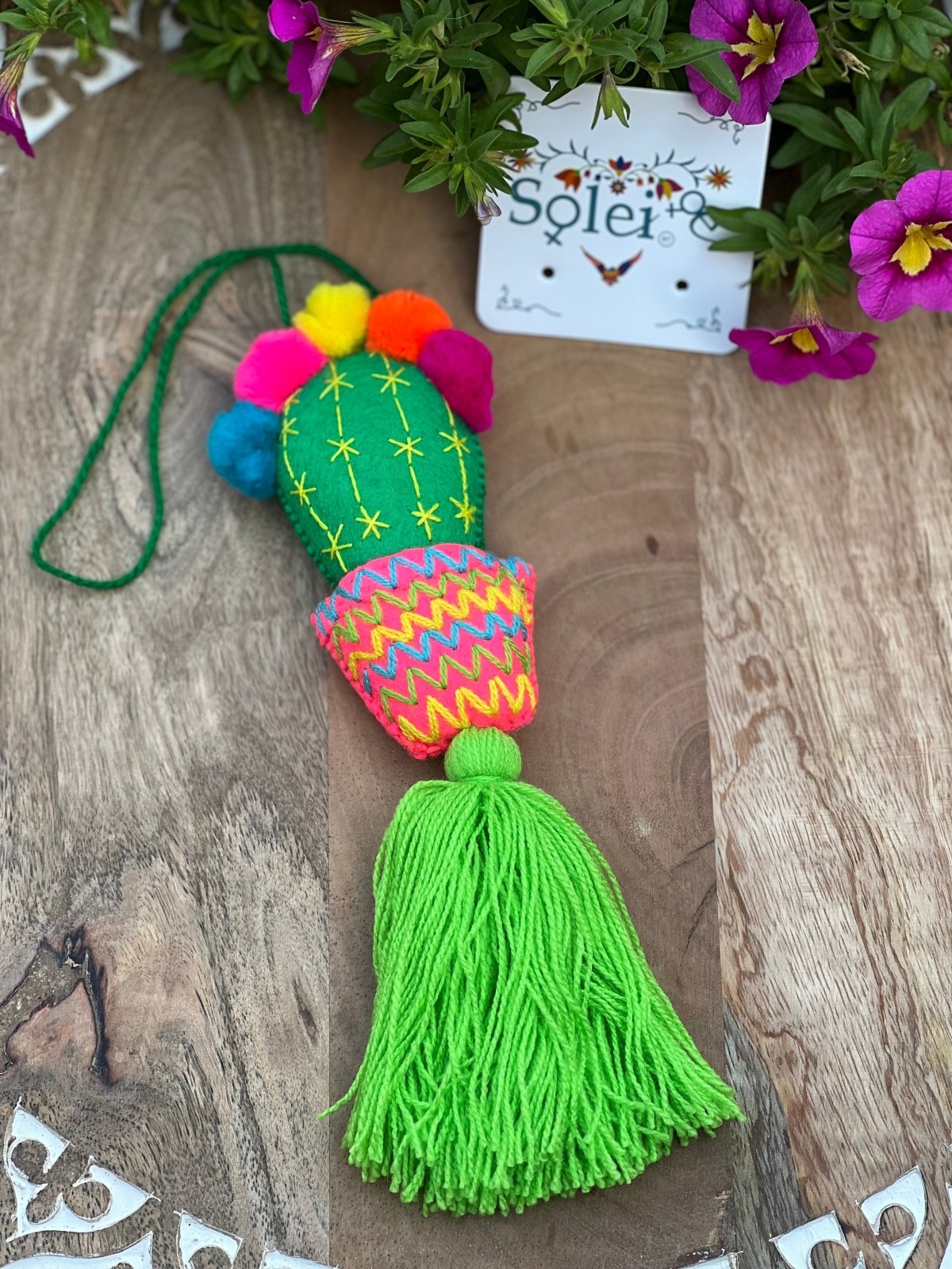 Pompon Cactus Keychain - Solei Store