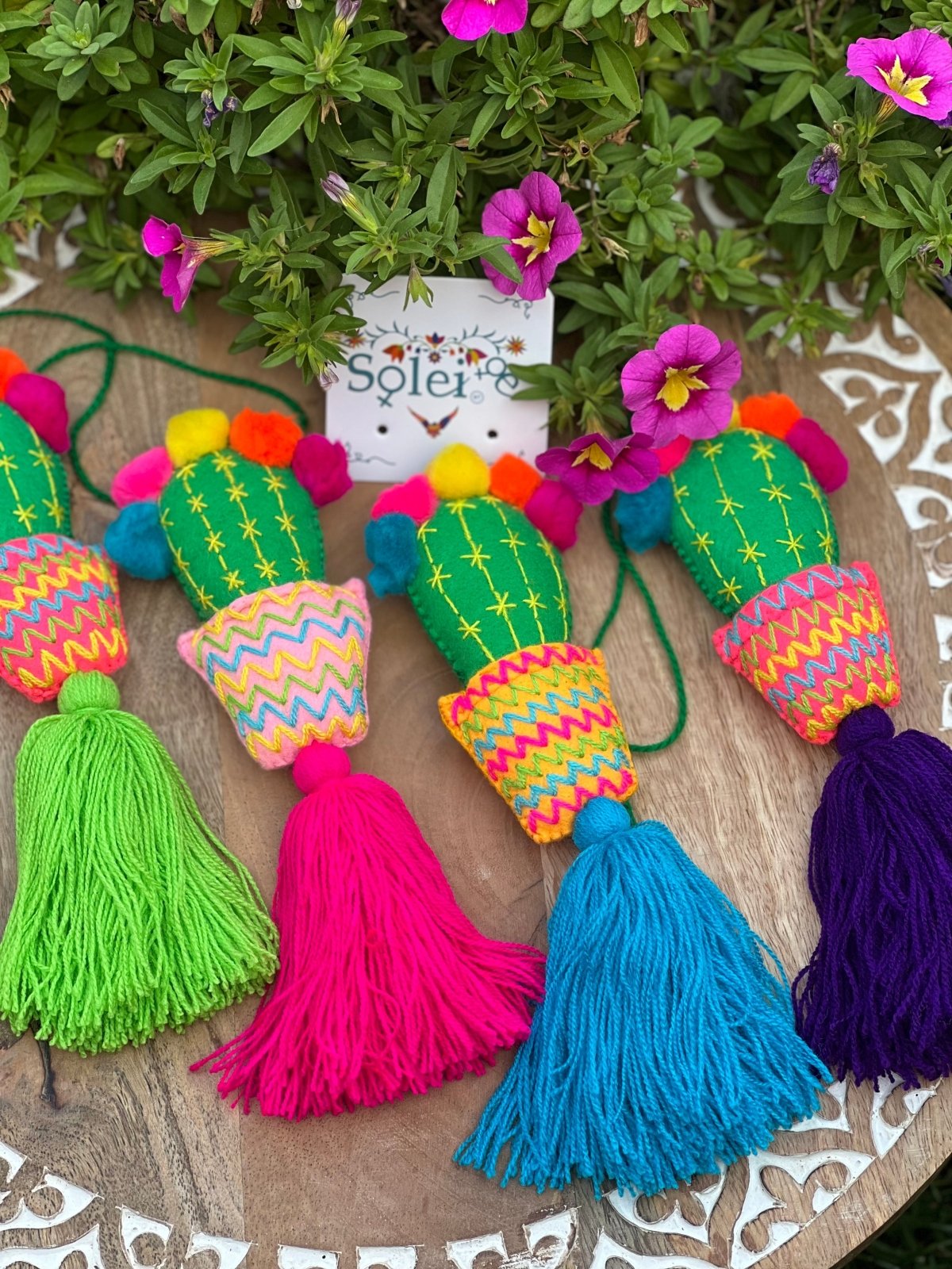 Pompon Cactus Keychain - Solei Store