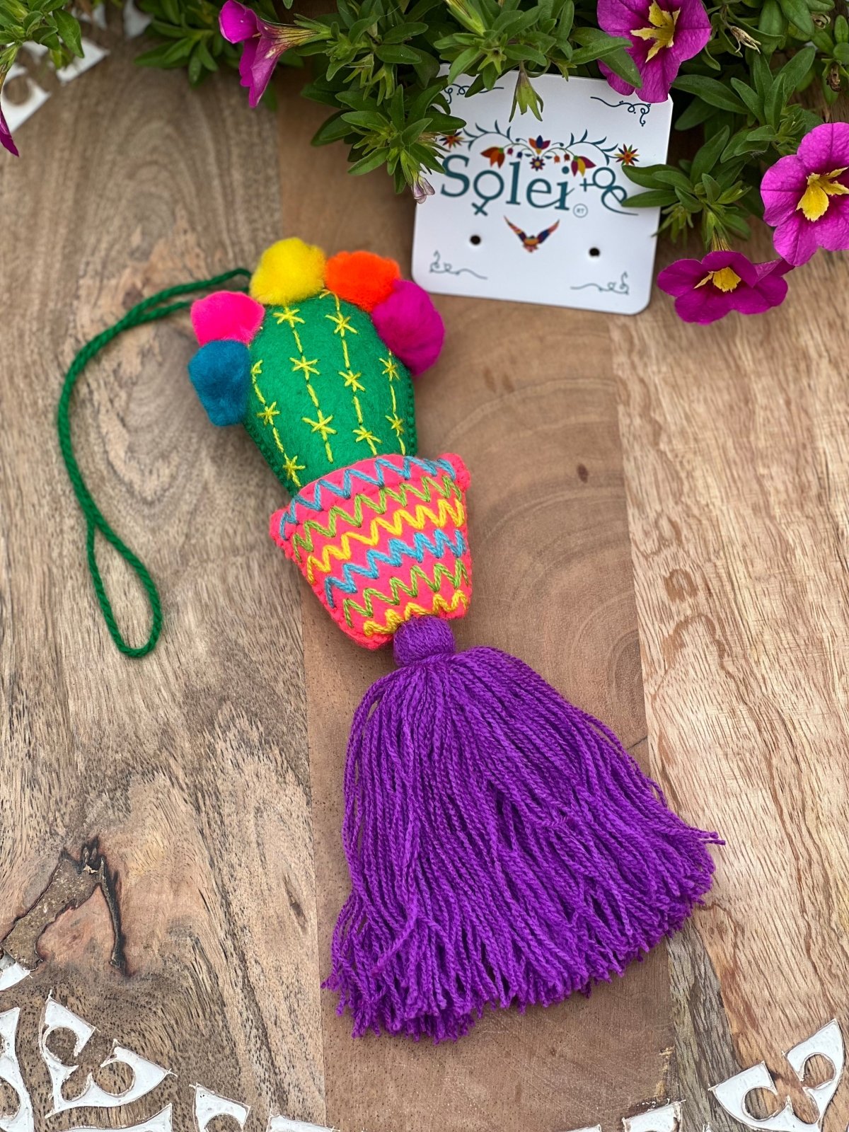 Pompon Cactus Keychain - Solei Store