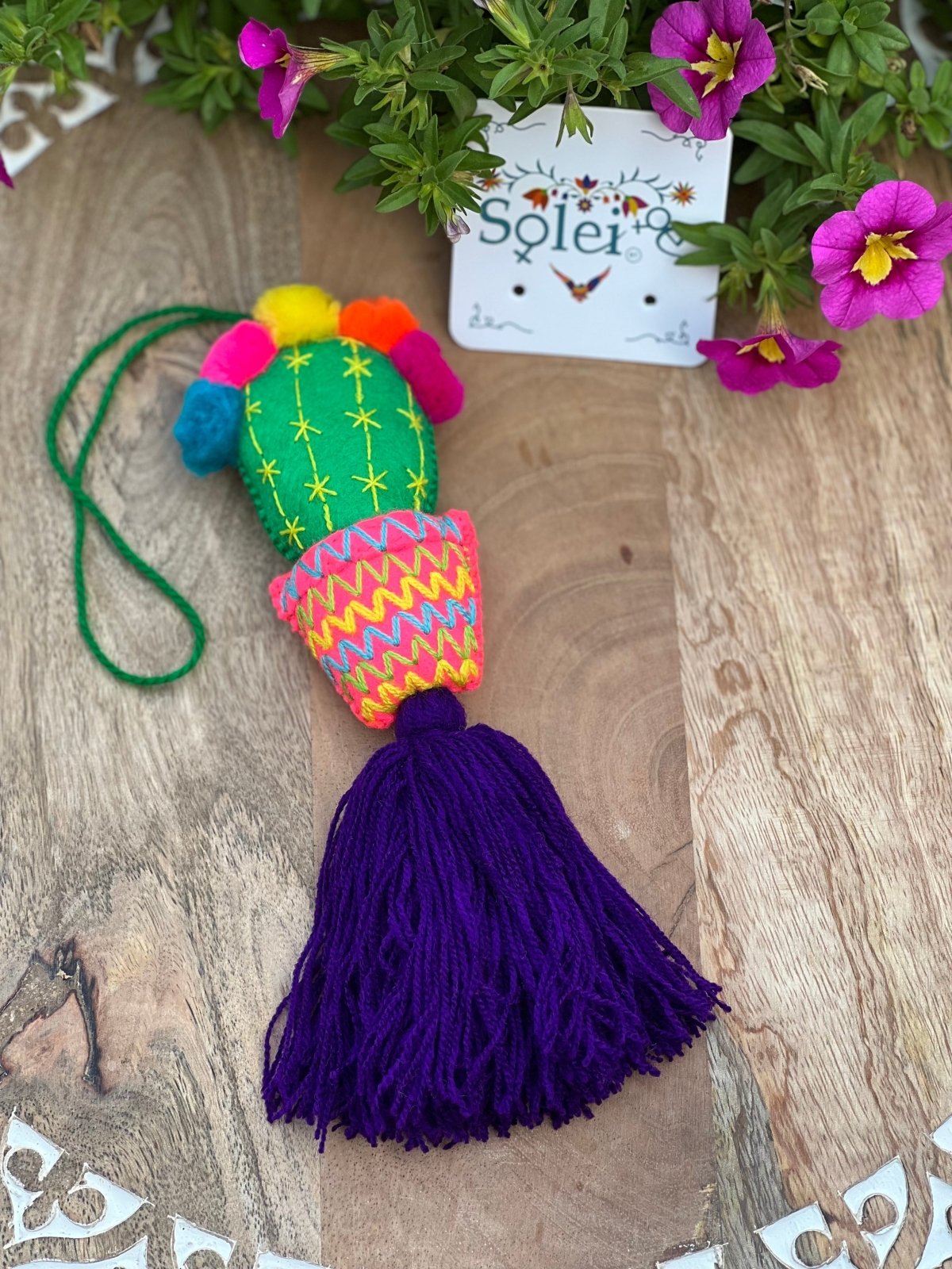 Pompon Cactus Keychain - Solei Store