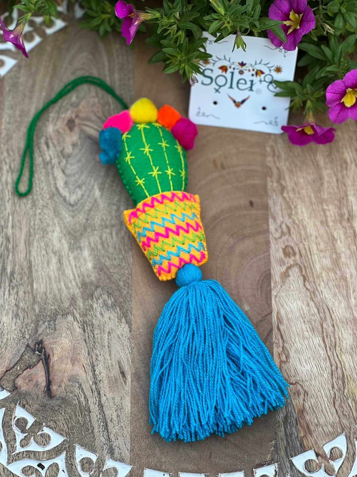 Pompon Cactus Keychain - Solei Store