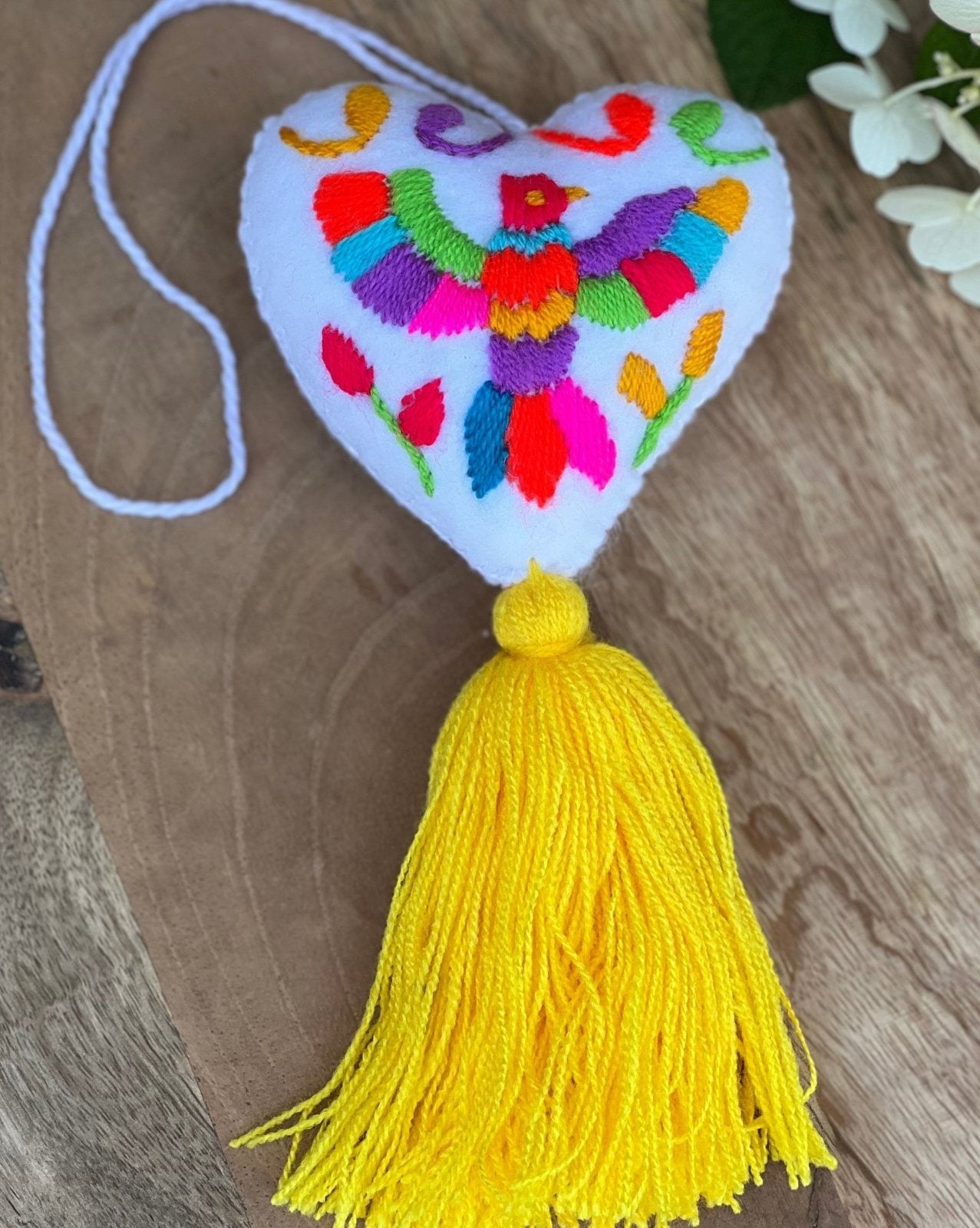 Pompon Otomi Keychain - Solei Store