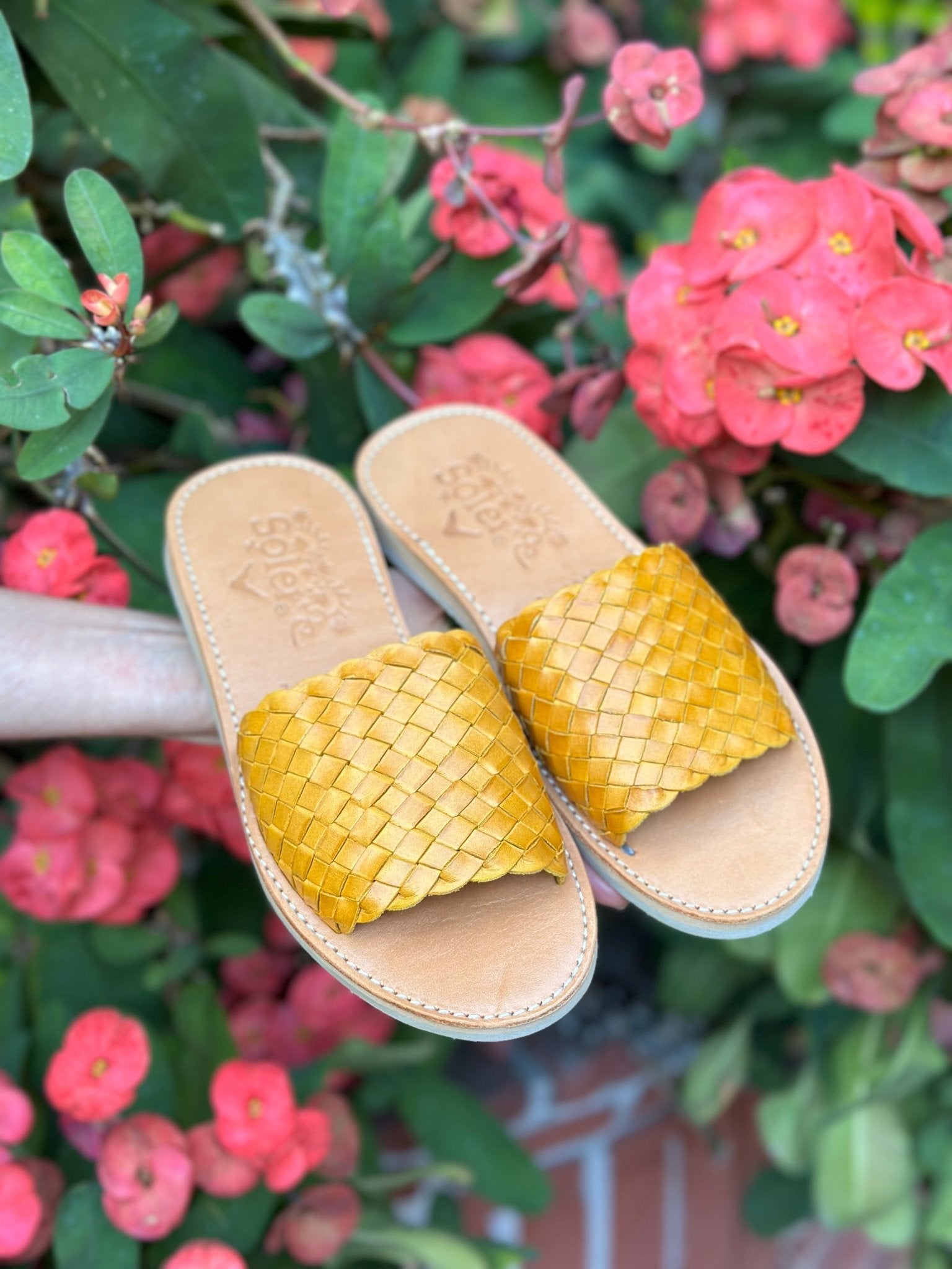 Artisanal Mexican Open Toe Leather Sandal. Chancla Viviana - Solei Store