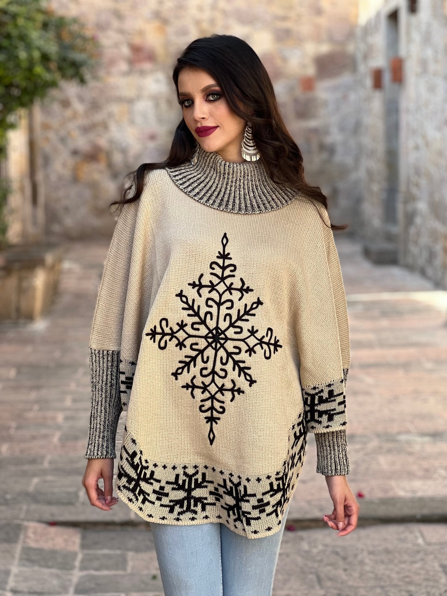 Artisanal Mexican Poncho. Capa Belen - Solei Store