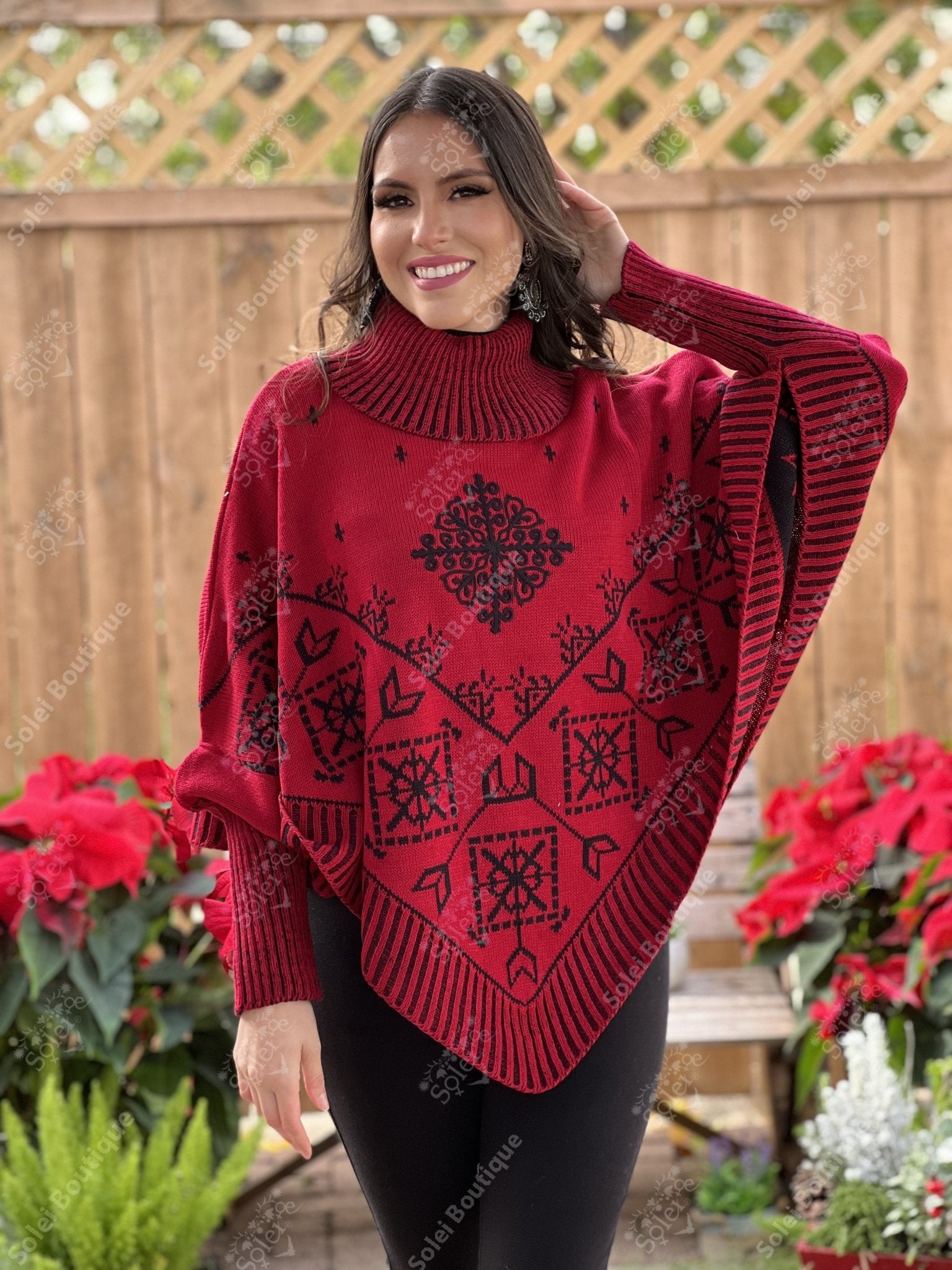 Artisanal Mexican Poncho. Knit Poncho. Capa Bianca. - Solei Store