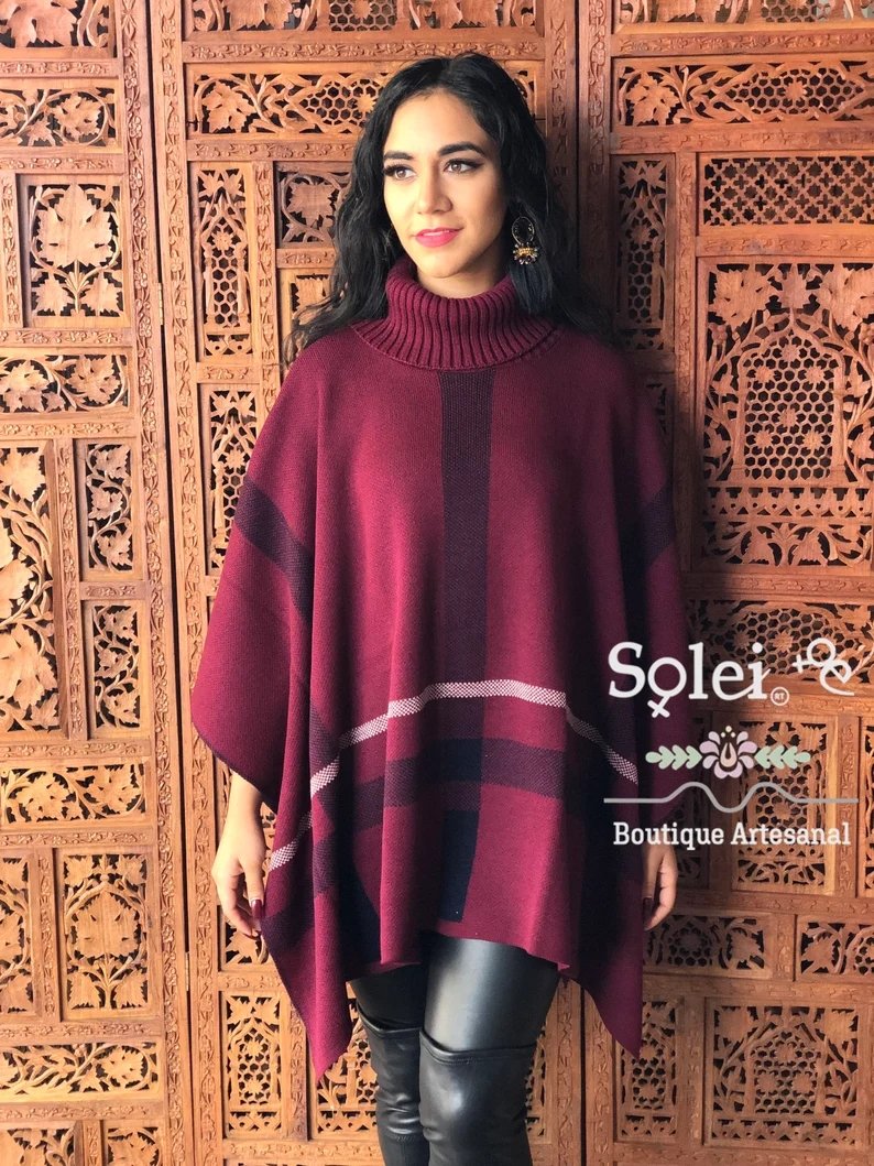 Artisanal Mexican Poncho. Poncho Ruby - Solei Store