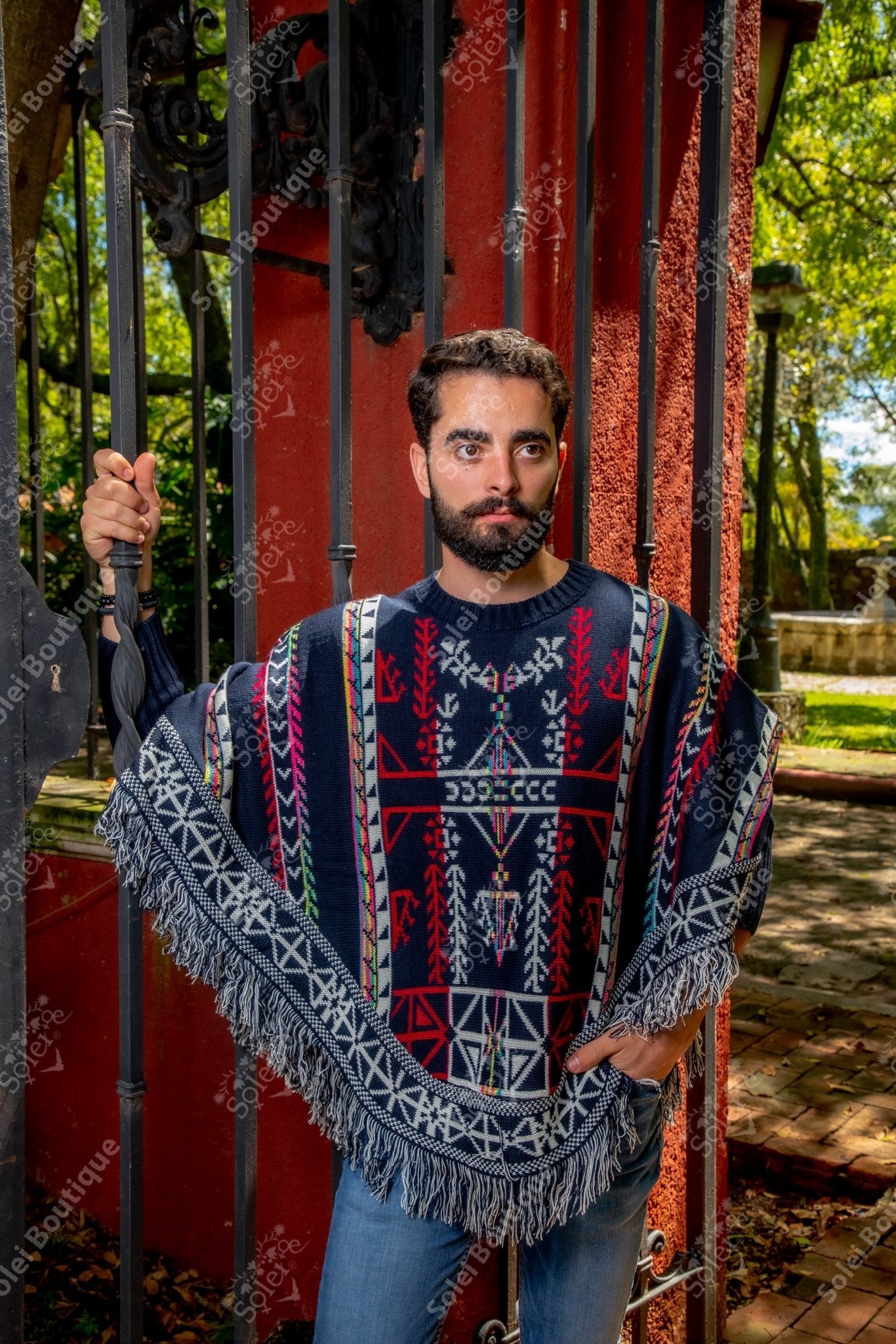 Artisanal Mexican Unisex Poncho. Capa Naabani. - Solei Store