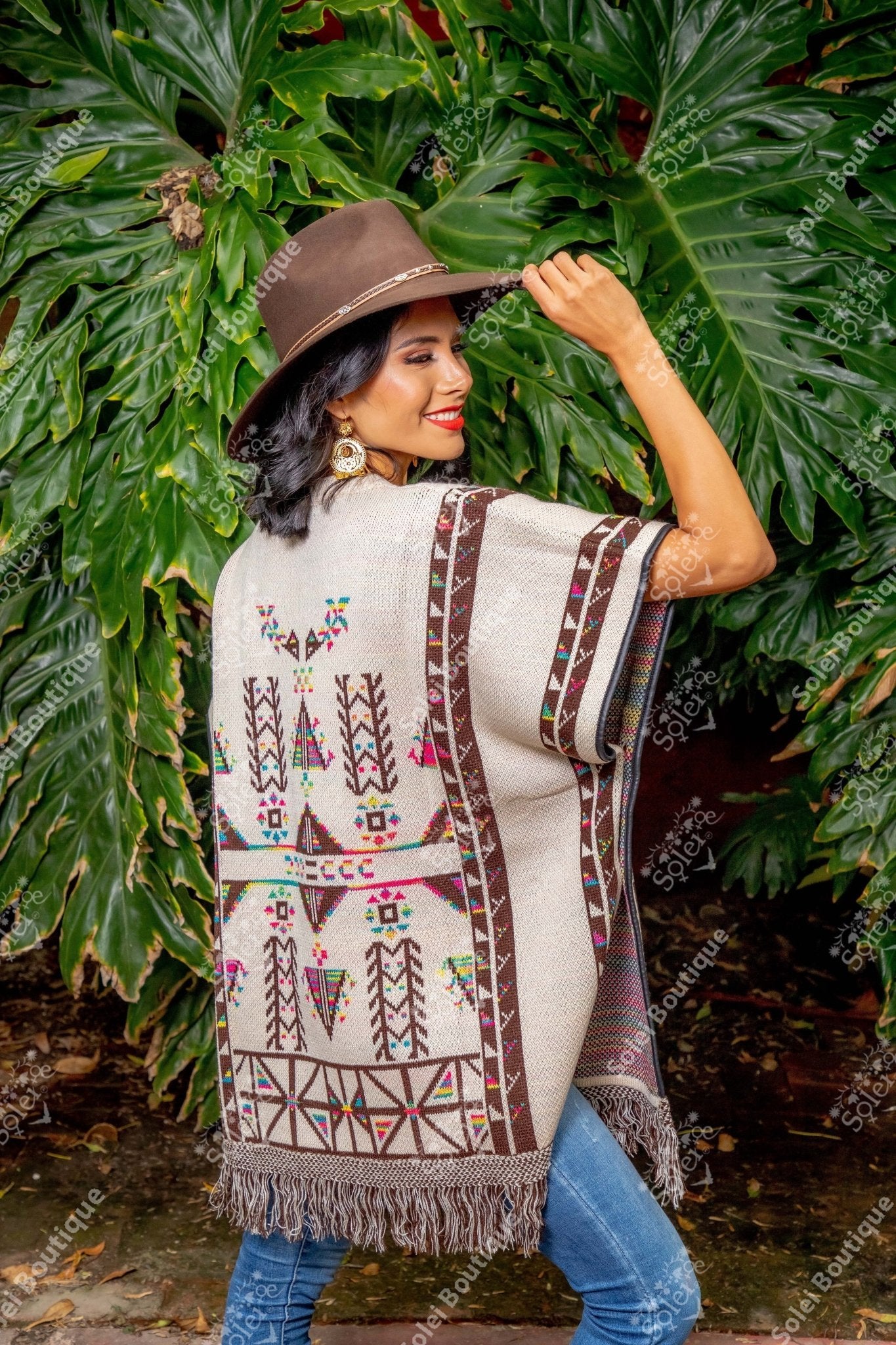 Artisanal Mexican Unisex Poncho. Gaban Maya. - Solei Store