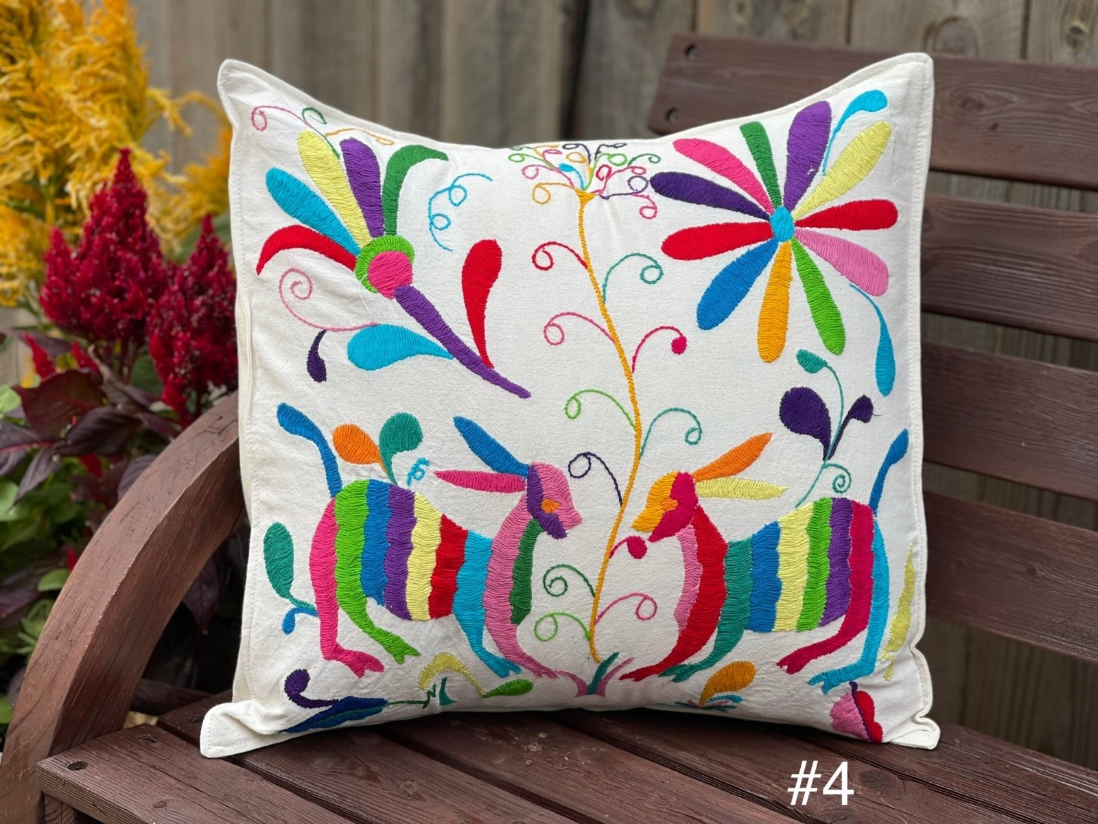 Artisanal Otomi Pillow Case - Solei Store