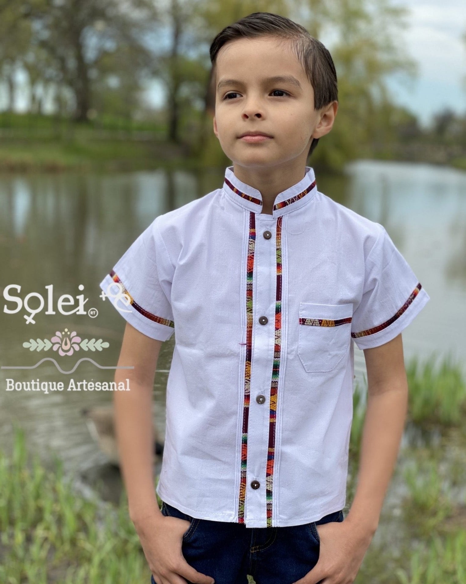 Boys Mexican Guayabera. Boys Traditional Mexican Button Up Shirt. - Solei Store