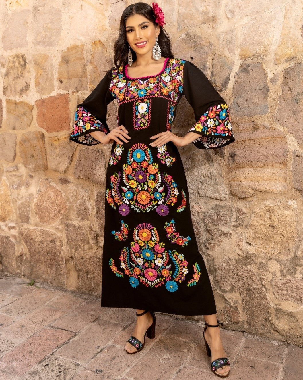 Floral Embroidered Traditional Mexican Dress in Black