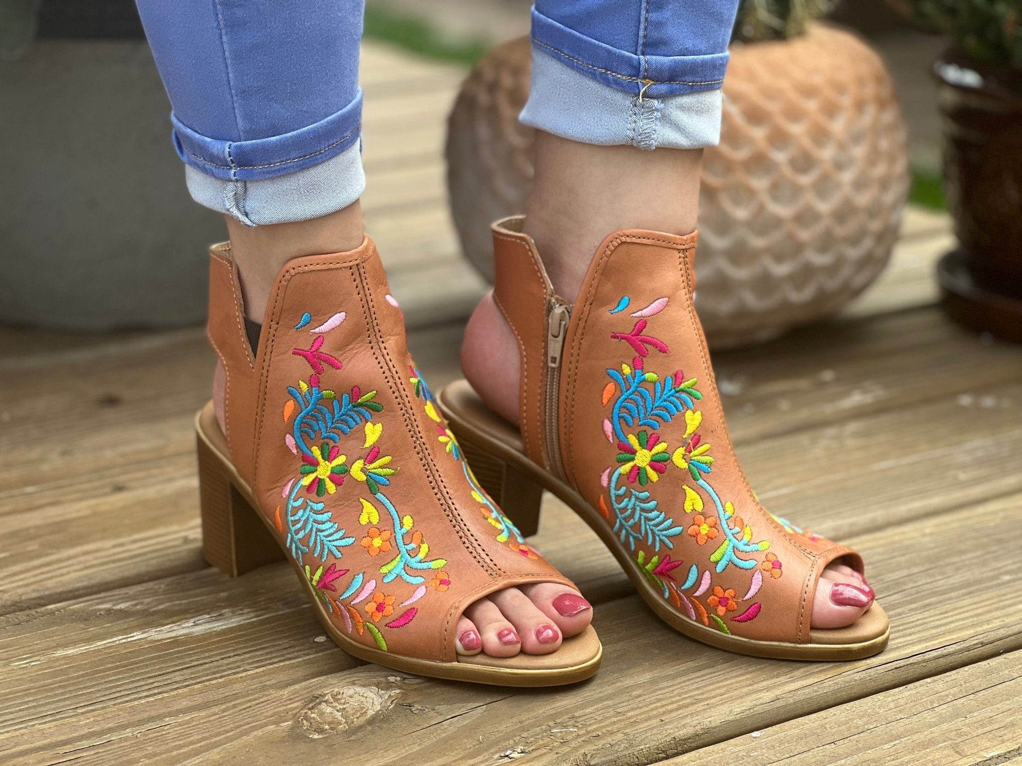 Embroidered Leather Block Heels. Frida Heels. - Solei Store