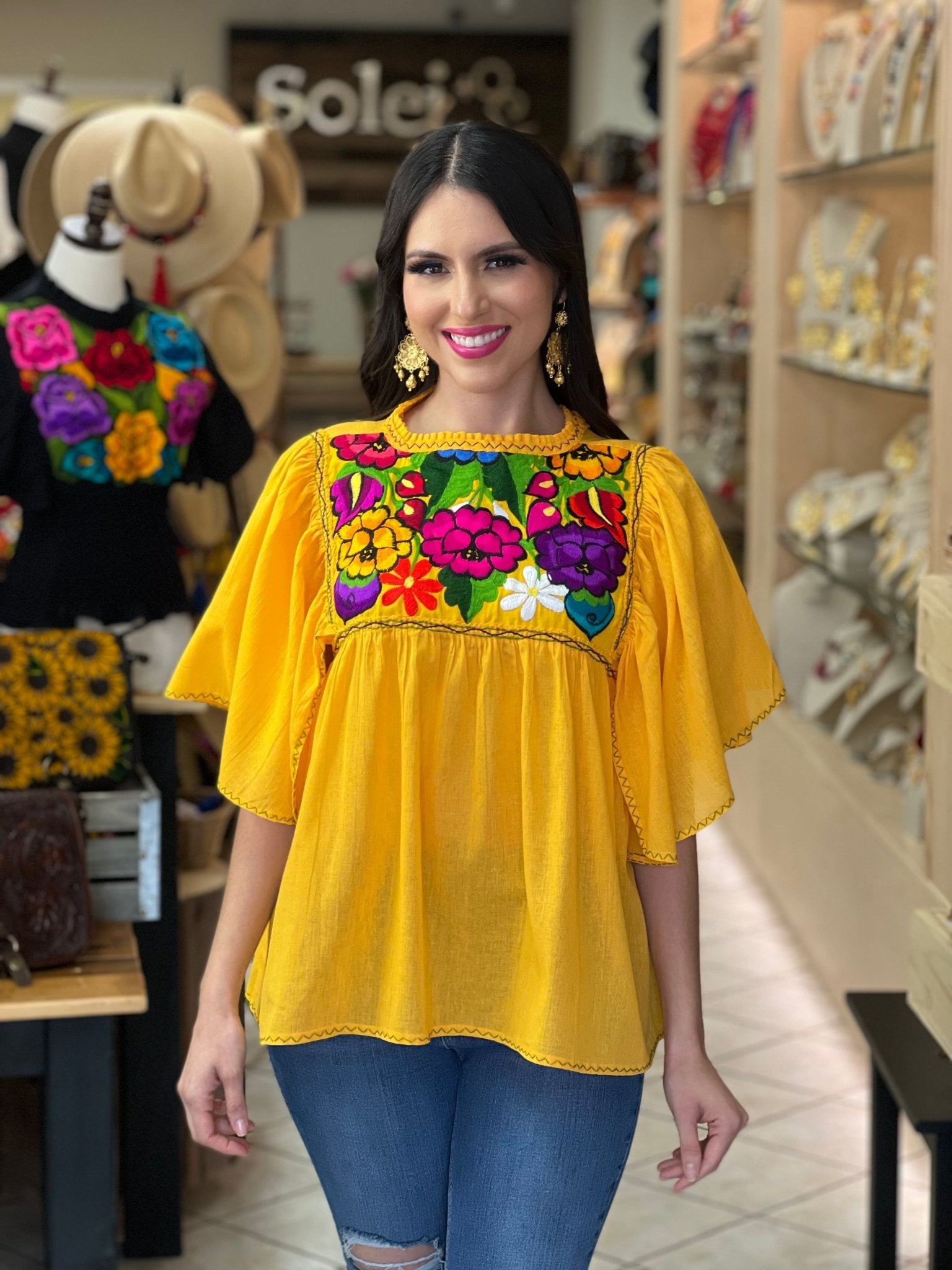 Embroidered Mexican Tunic Blouse. Luz Maria Zinacatan Blouse. - Solei Store