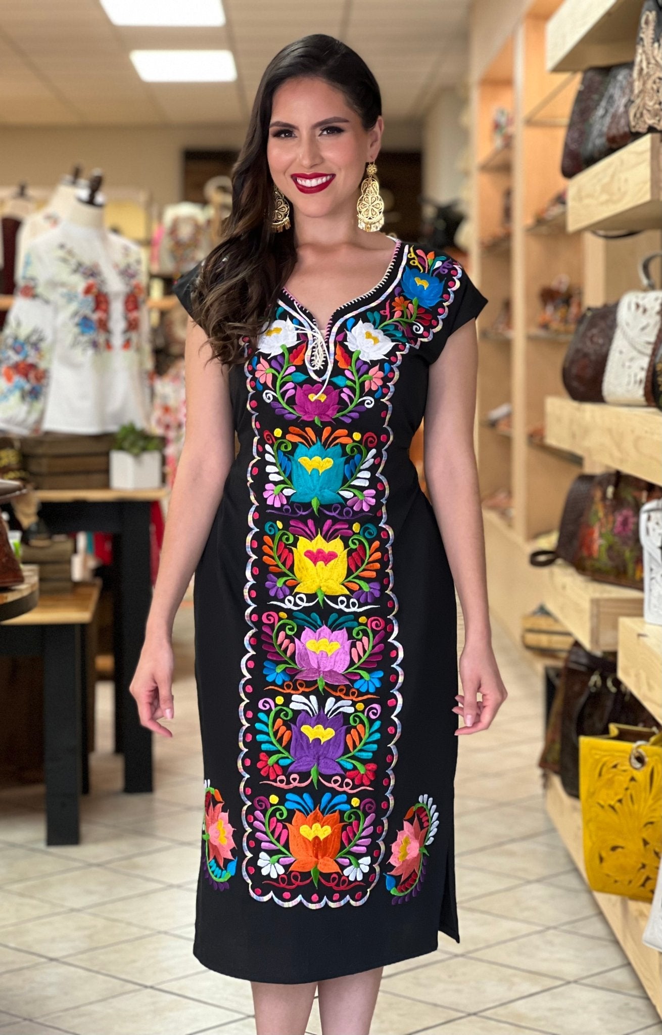 Floral Embroidered Dress. Long Mexican Kimono Flowers Dress. Kimono Flores Largo - Solei Store