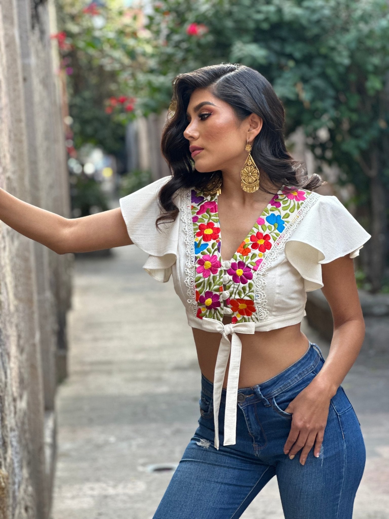 Floral Embroidered Mexican Crop Top. Crop Top Selena. - Solei Store