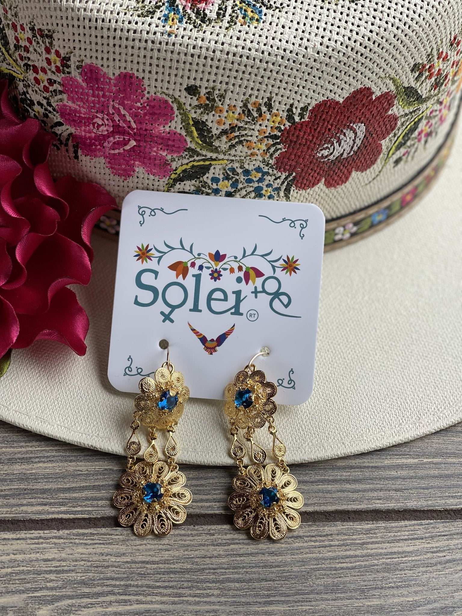 Floral Filigree Earrings with Zirconia - Solei Store