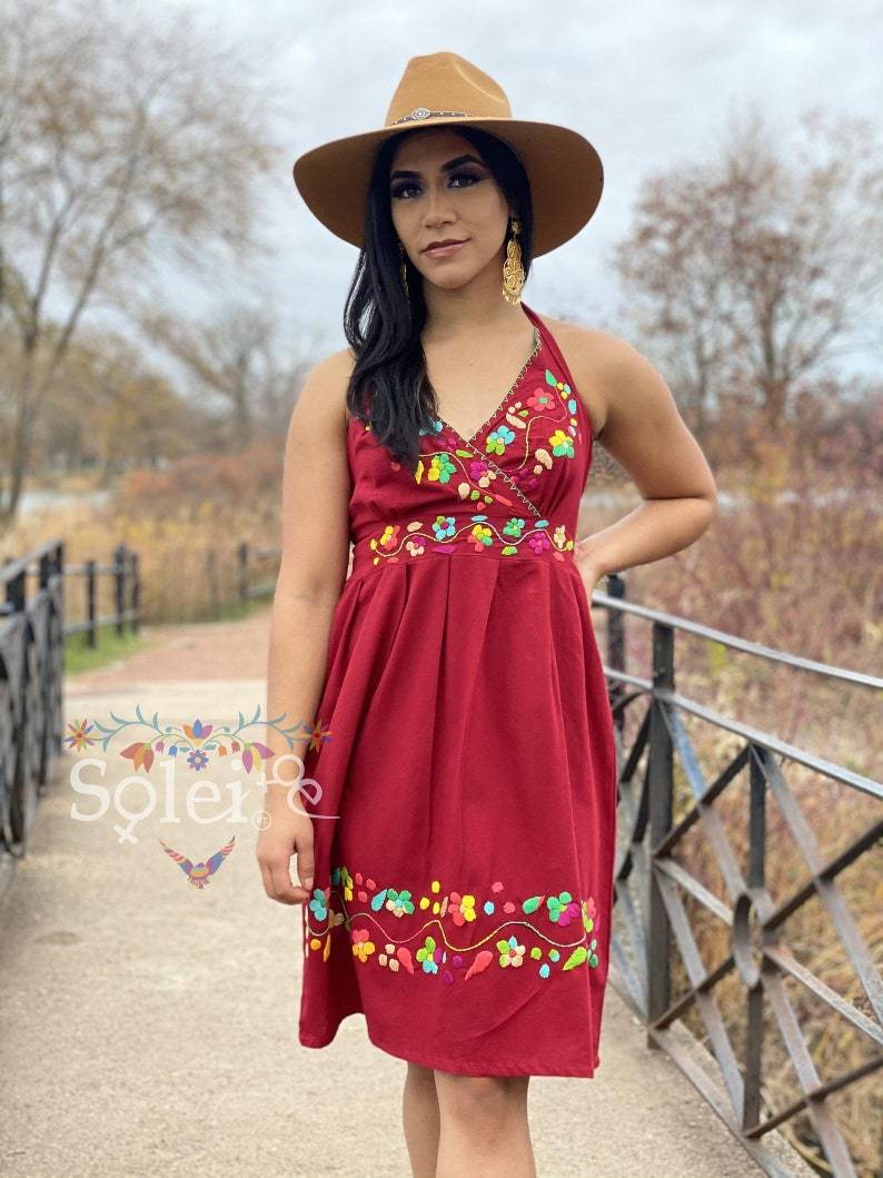 Hand embroidered Mexican floral dress. Beautiful summer halter dress. - Solei Store