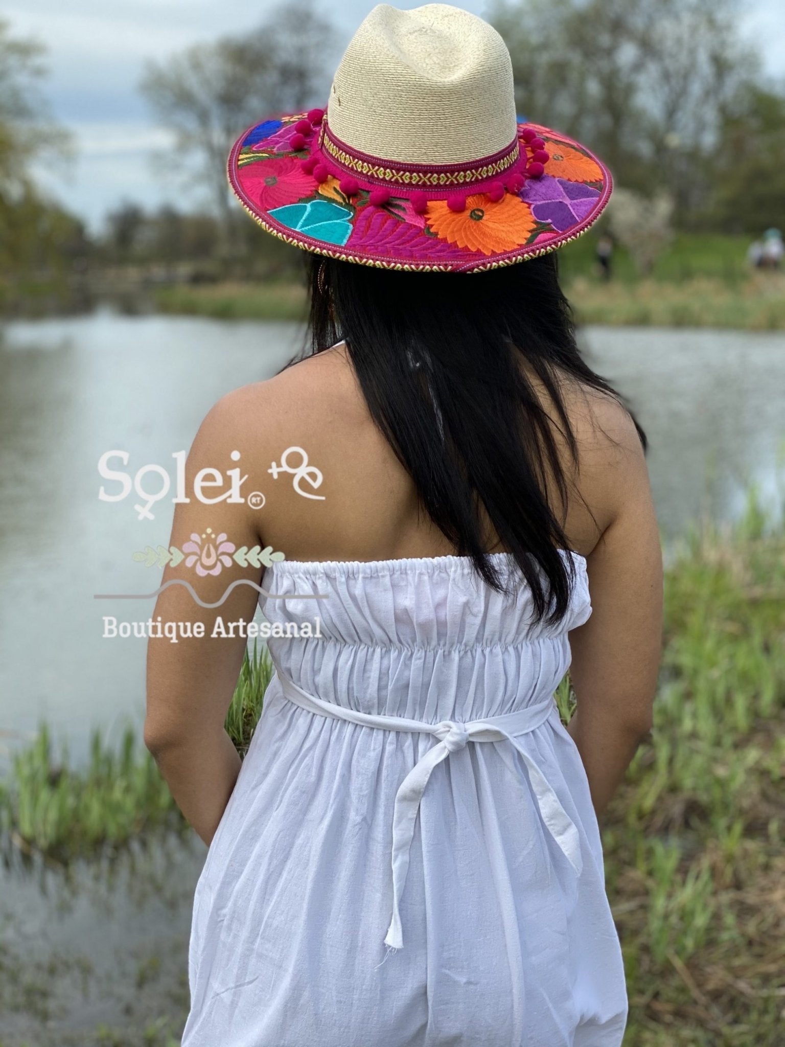 Hand embroidered Mexican floral dress. Beautiful summer halter dress. - Solei Store