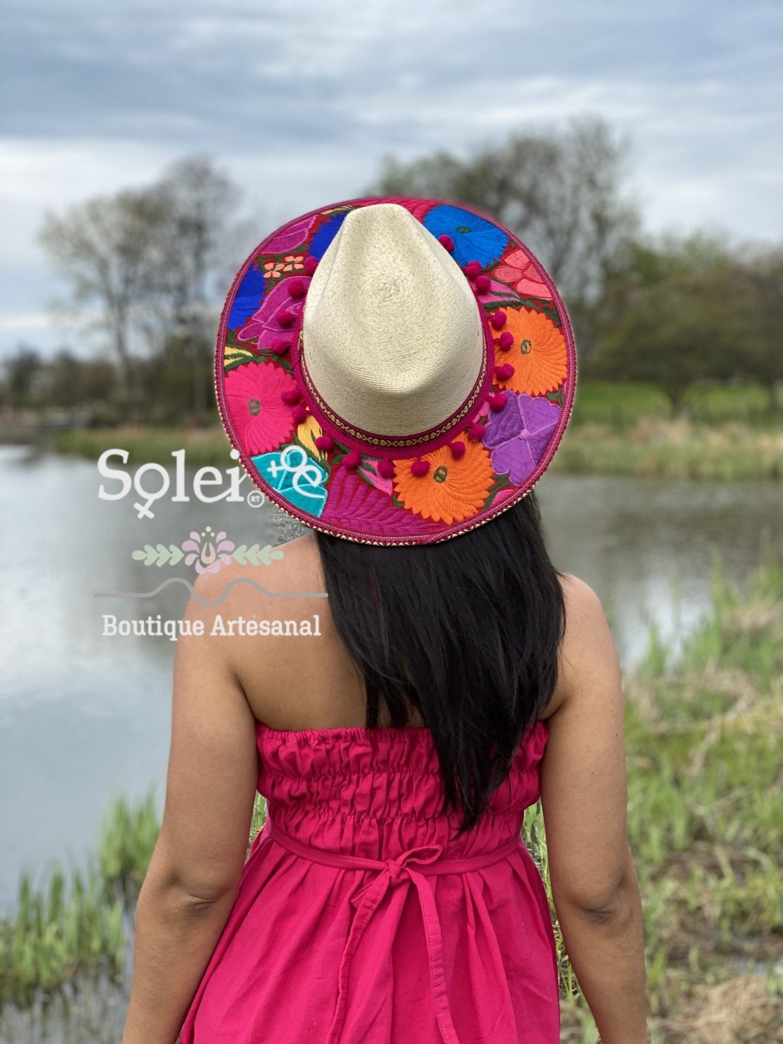 Hand embroidered Mexican floral dress. Beautiful summer halter dress. - Solei Store