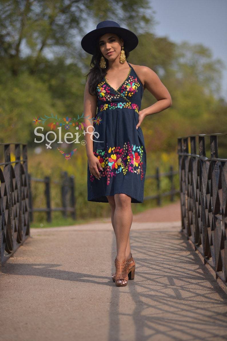 Hand embroidered Mexican floral dress. Beautiful summer halter dress. - Solei Store