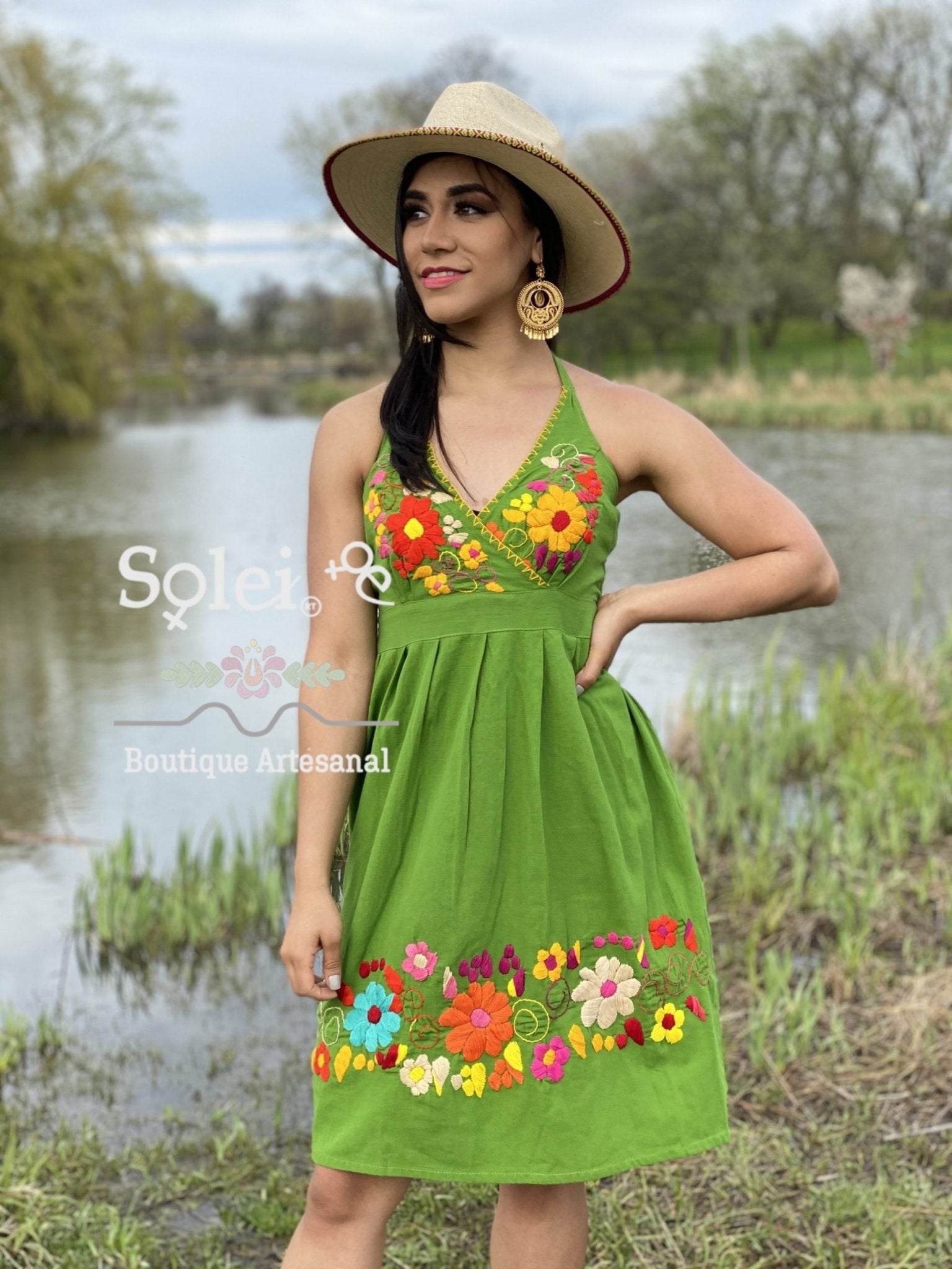 Hand embroidered Mexican floral dress. Beautiful summer halter dress. - Solei Store