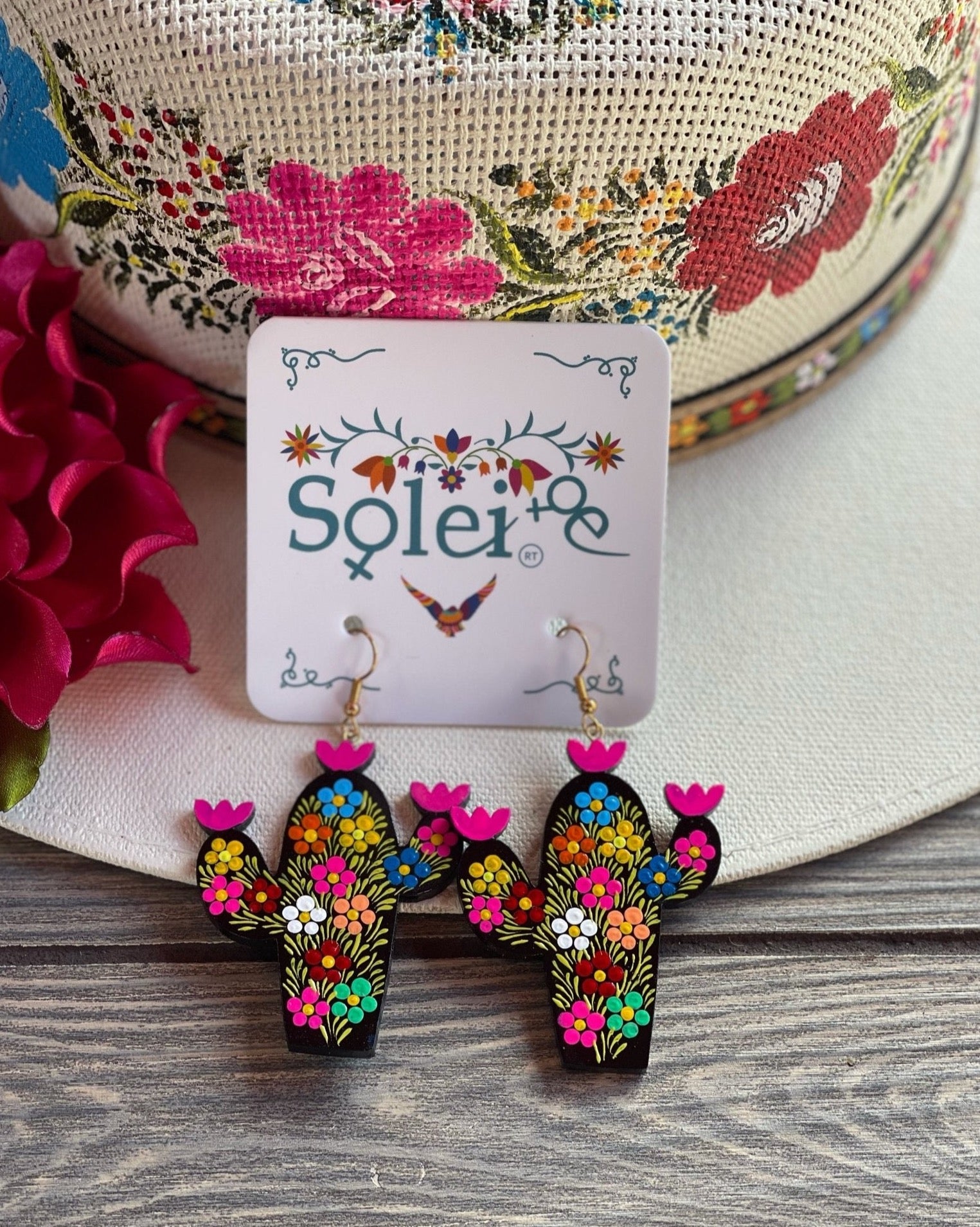 Hand Painted Artisanal Earrings. Mexican Cactus Earrings. Mexican Earrings. Aretes Cactus - Solei Store