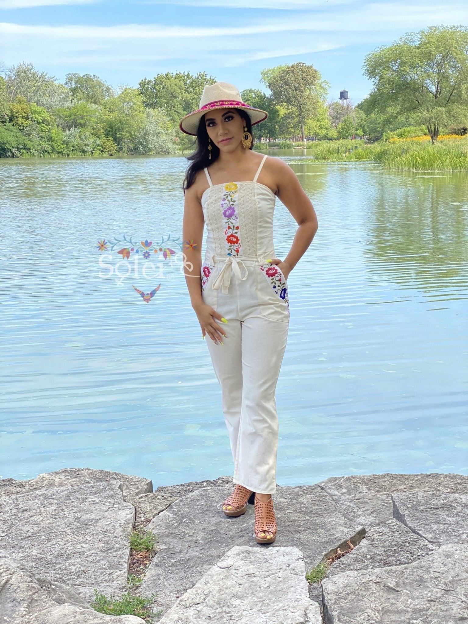 Jumpsuit Vianii. Mexican Floral Hand Embroidered Jumpsuit. - Solei Store