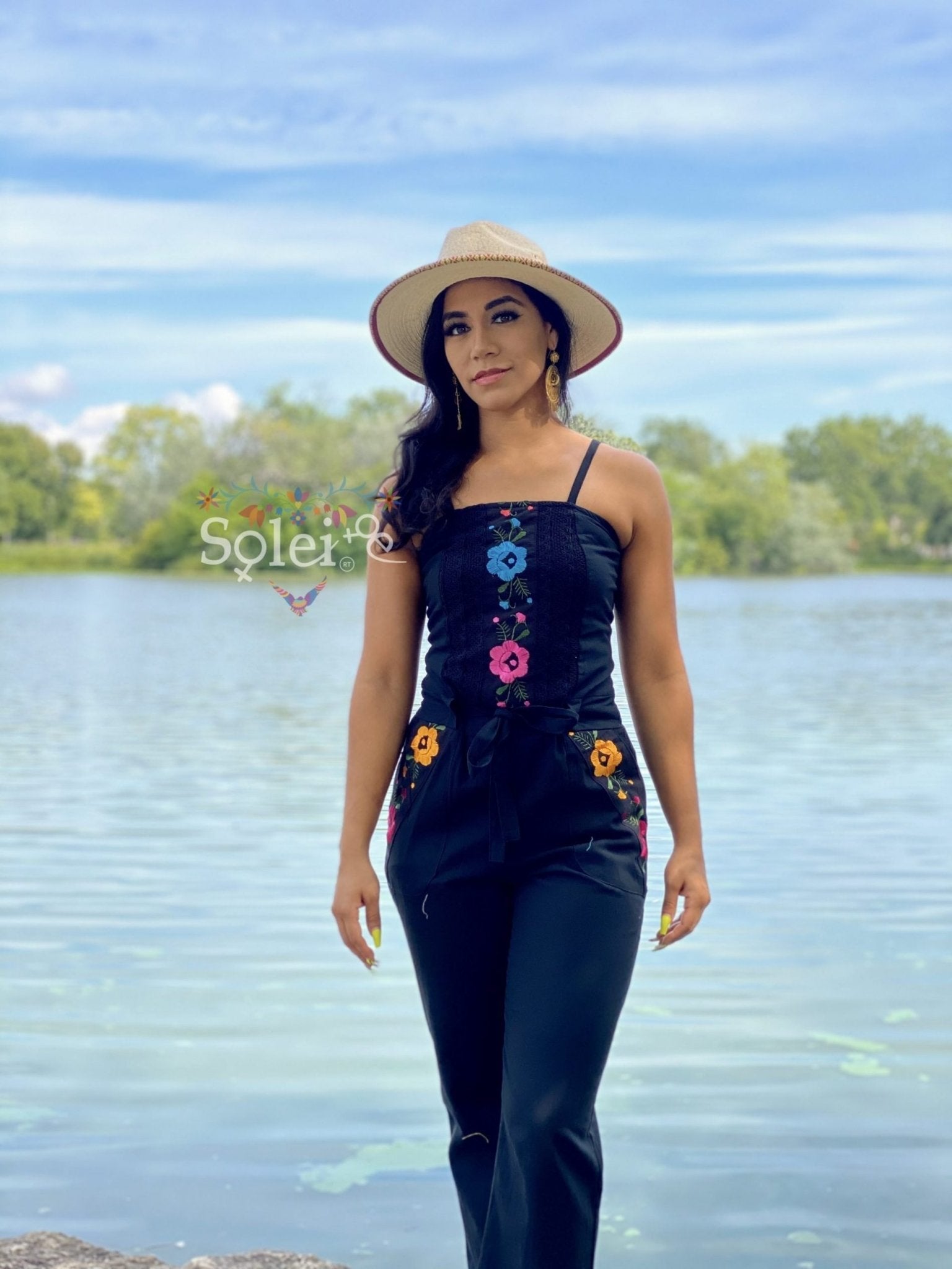 Jumpsuit Vianii. Mexican Floral Hand Embroidered Jumpsuit. - Solei Store