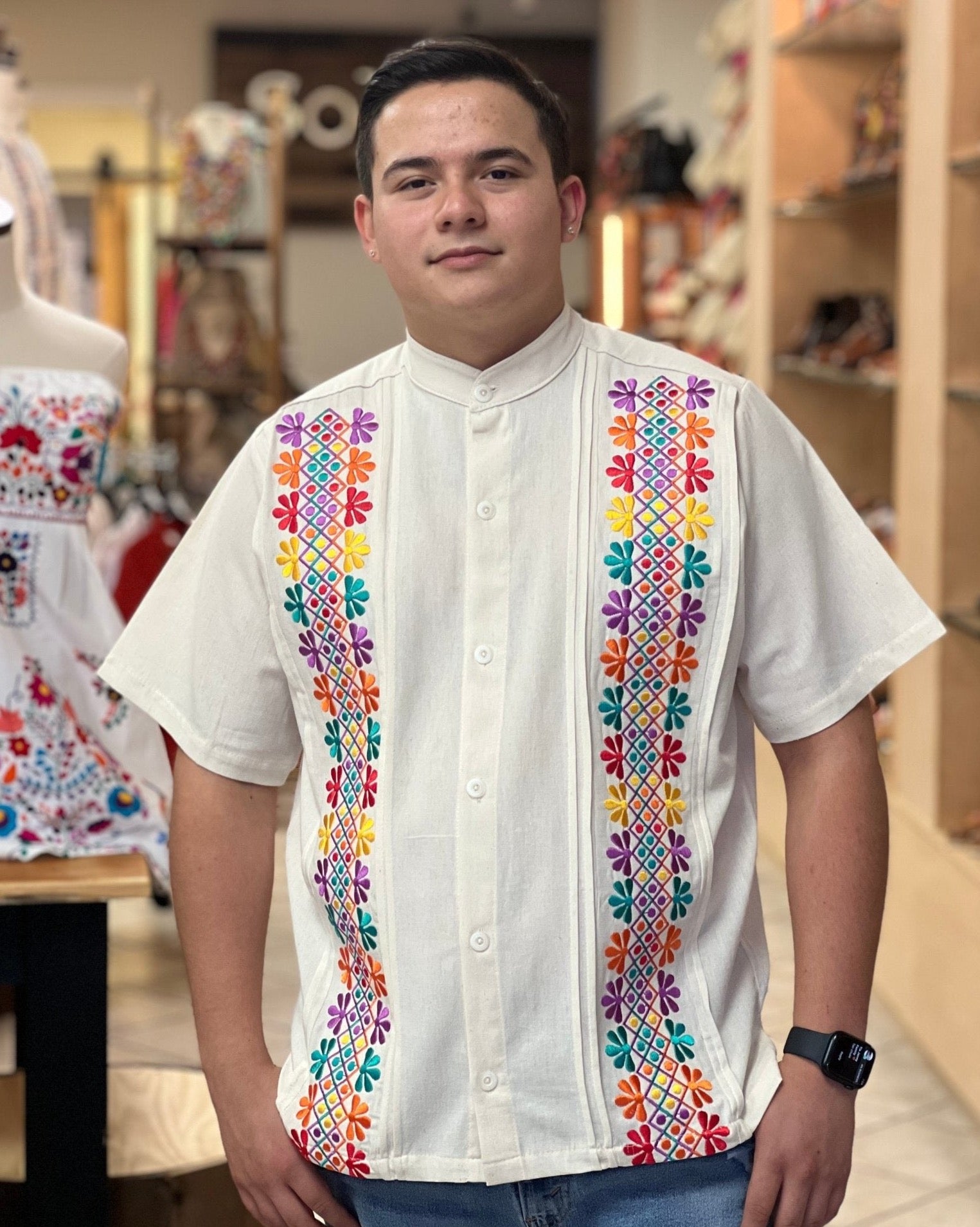 Men's Mexican Traditional Floral Embroidered Guayabera. Guayabera Tulum - Solei Store