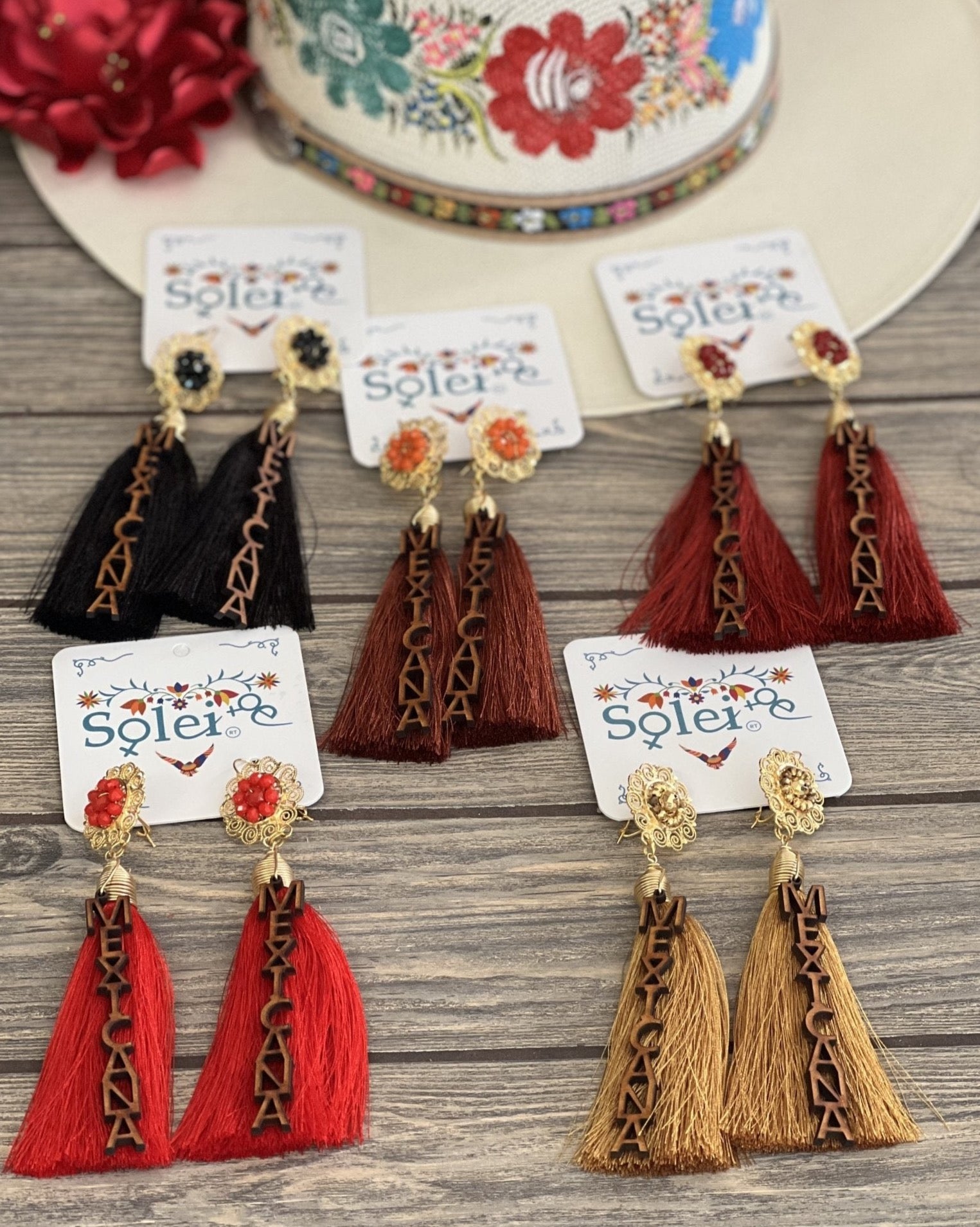 Mexican Artisanal Earrings. Mexican Earrings. Traditional Mexican Jewelry. Arete Mexicana - Solei Store
