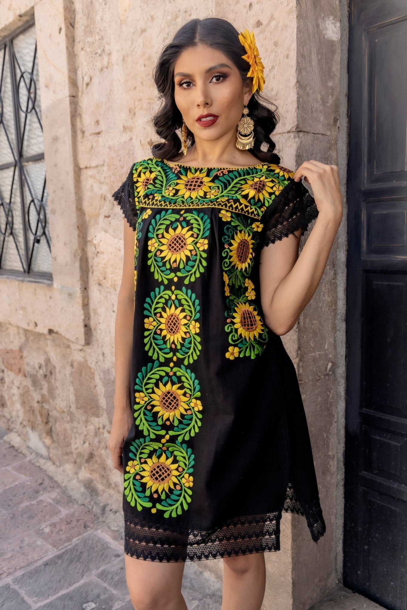 Mexican Artisanal Embroidered Sunflower Dress. Vestido Reyna Girasol - Solei Store