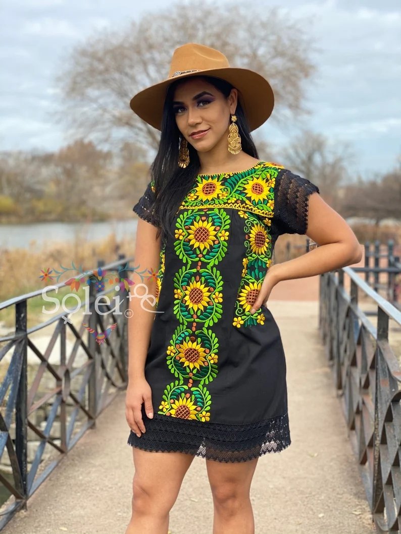 Mexican Artisanal Embroidered Sunflower Dress. Vestido Reyna Girasol - Solei Store