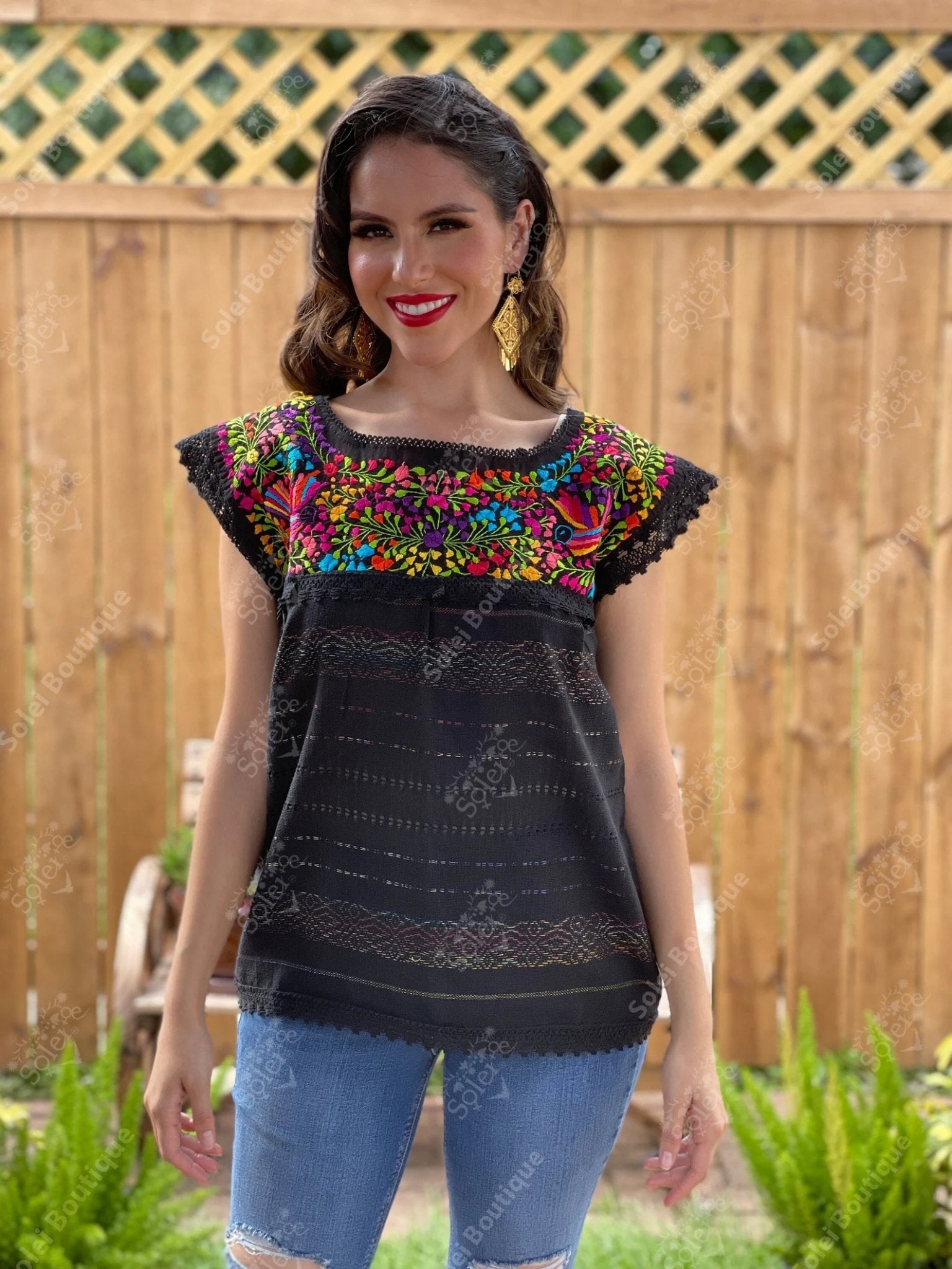 Mexican Artisanal Hand Embroidered Traditional Blouse. Mitla Sencilla Blouse - Solei Store