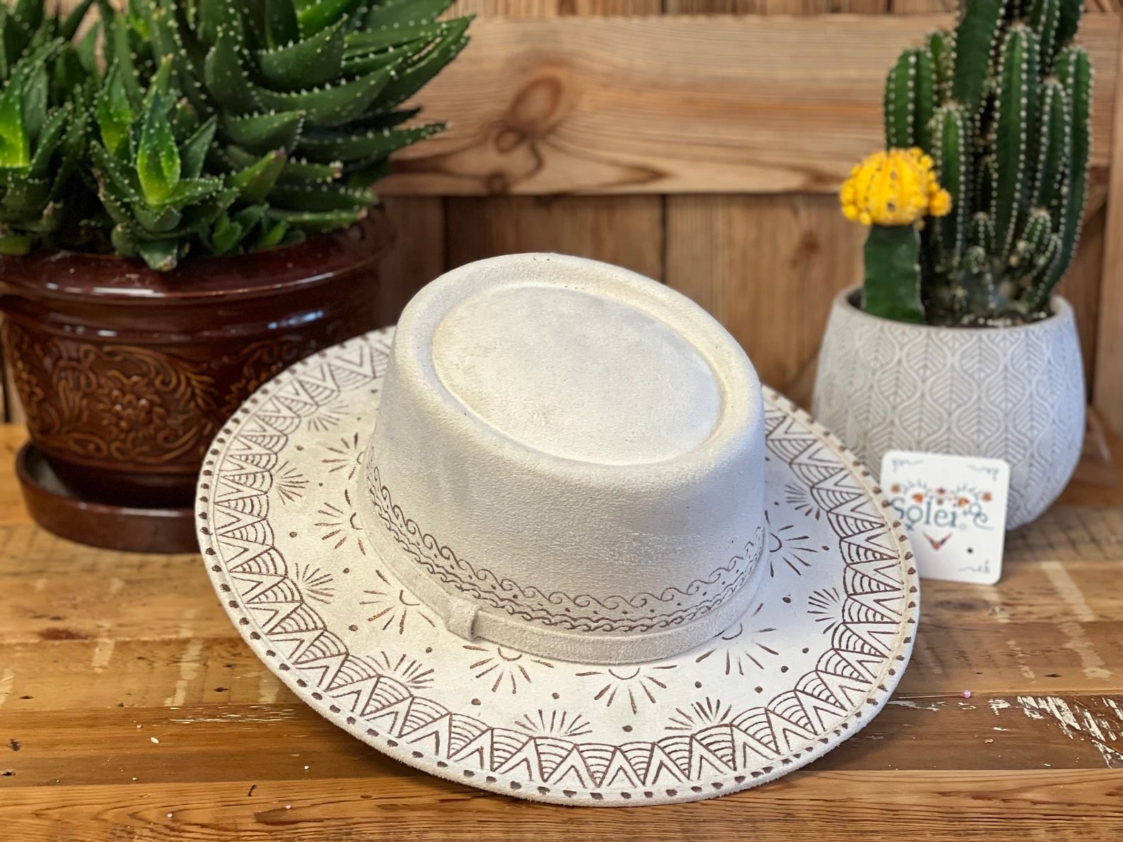 Mexican Artisanal Hand Painted Suede Hat. Sombrero Cordobes Elizabeth - Solei Store