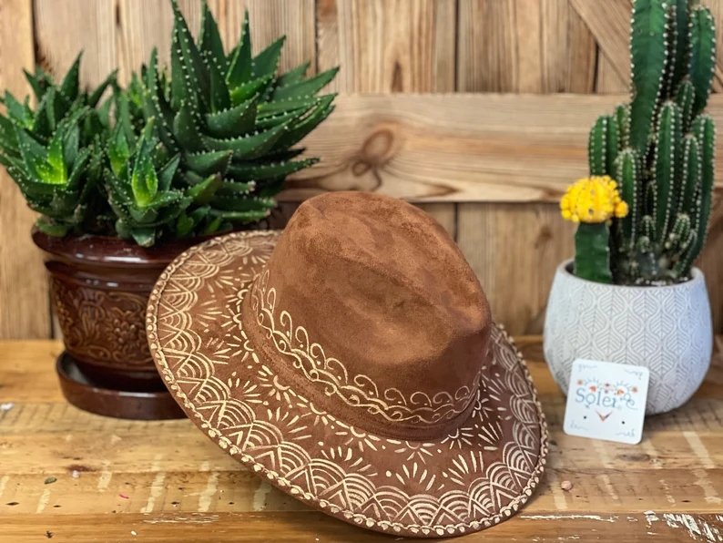 Mexican Artisanal Hand Painted Suede Hat. Sombrero Explorer Valentina - Solei Store