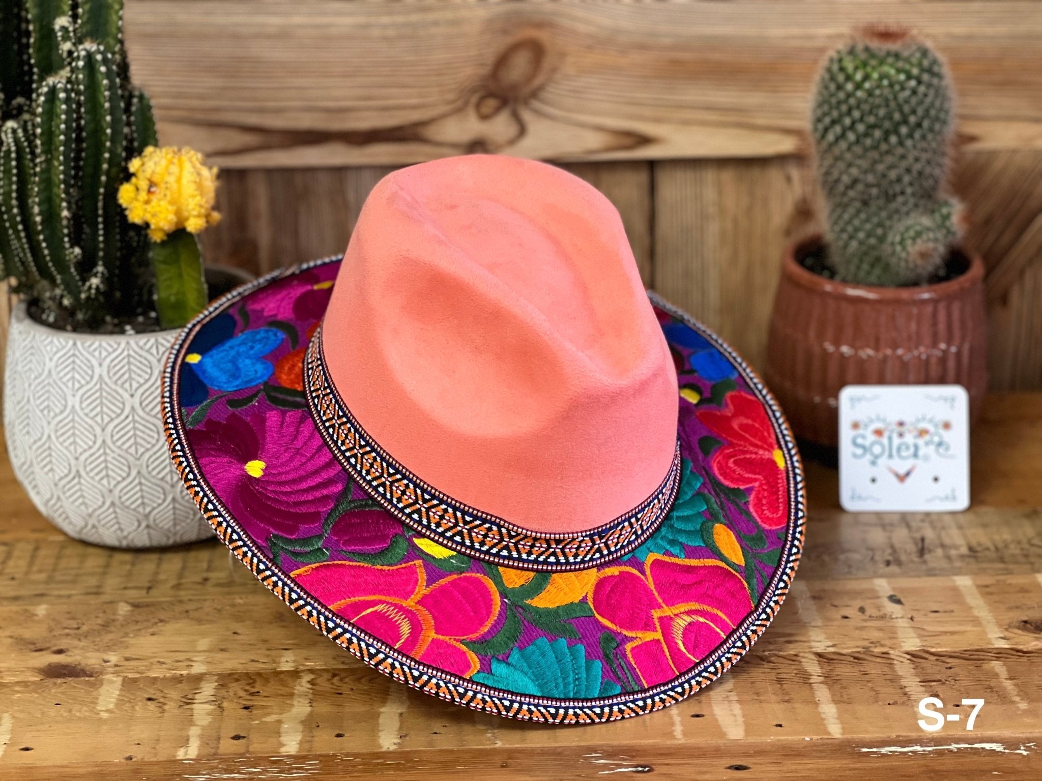 Mexican Artisanal Hat. Embroidered Mexican Hat. Colorful Suede Hat. Sombrero Gamuza Bordado - Solei Store