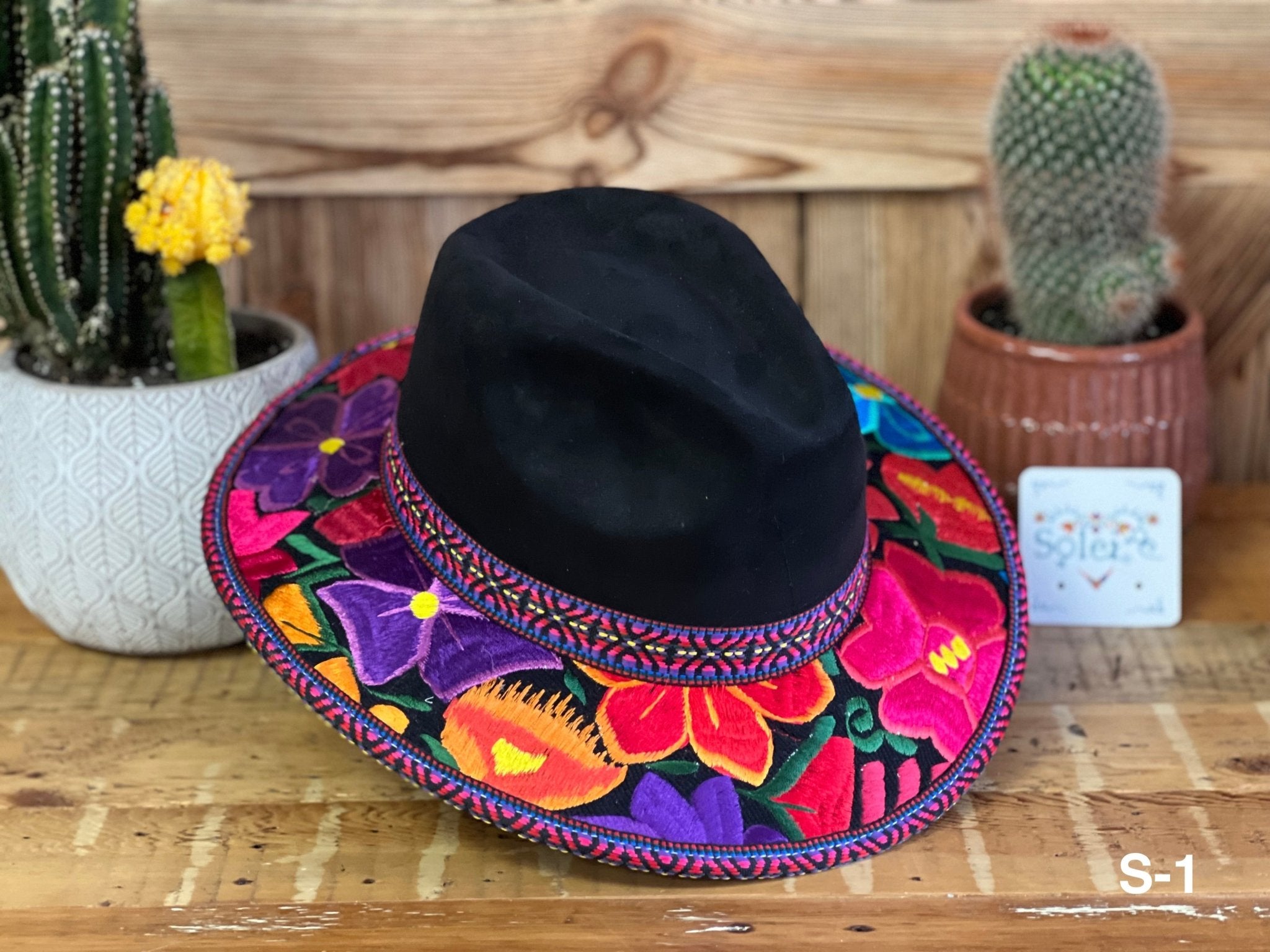 Mexican Artisanal Hat. Embroidered Mexican Hat. Colorful Suede Hat. Sombrero Gamuza Bordado - Solei Store