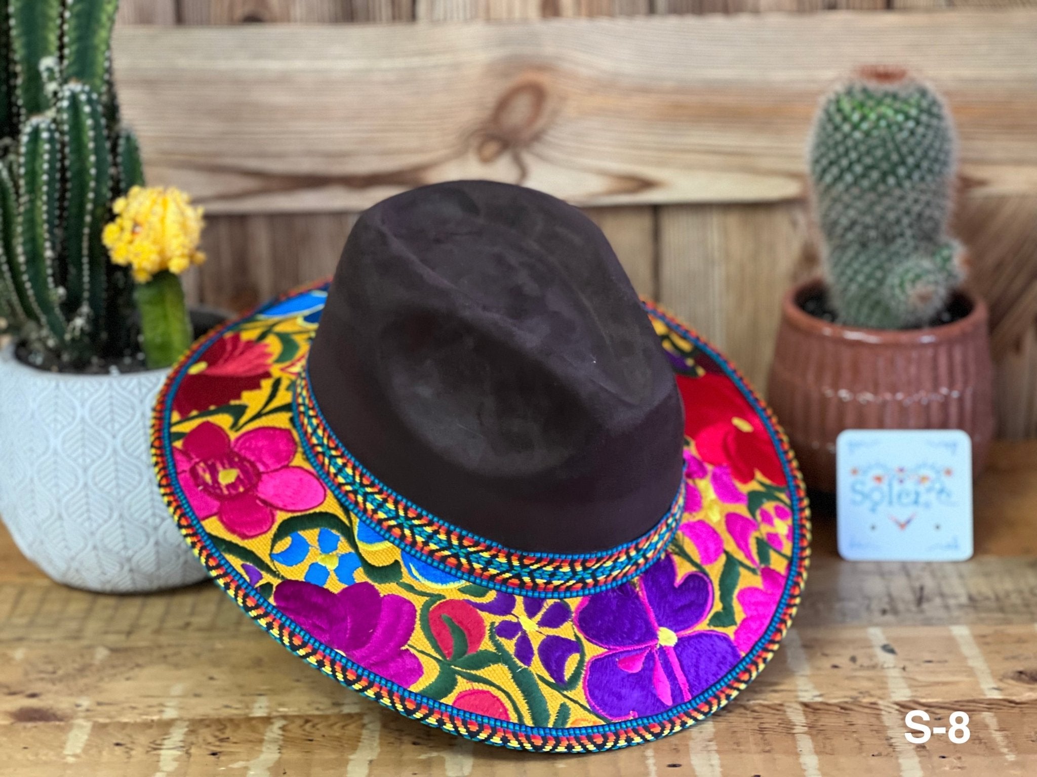 Mexican Artisanal Hat. Embroidered Mexican Hat. Colorful Suede Hat. Sombrero Gamuza Bordado - Solei Store