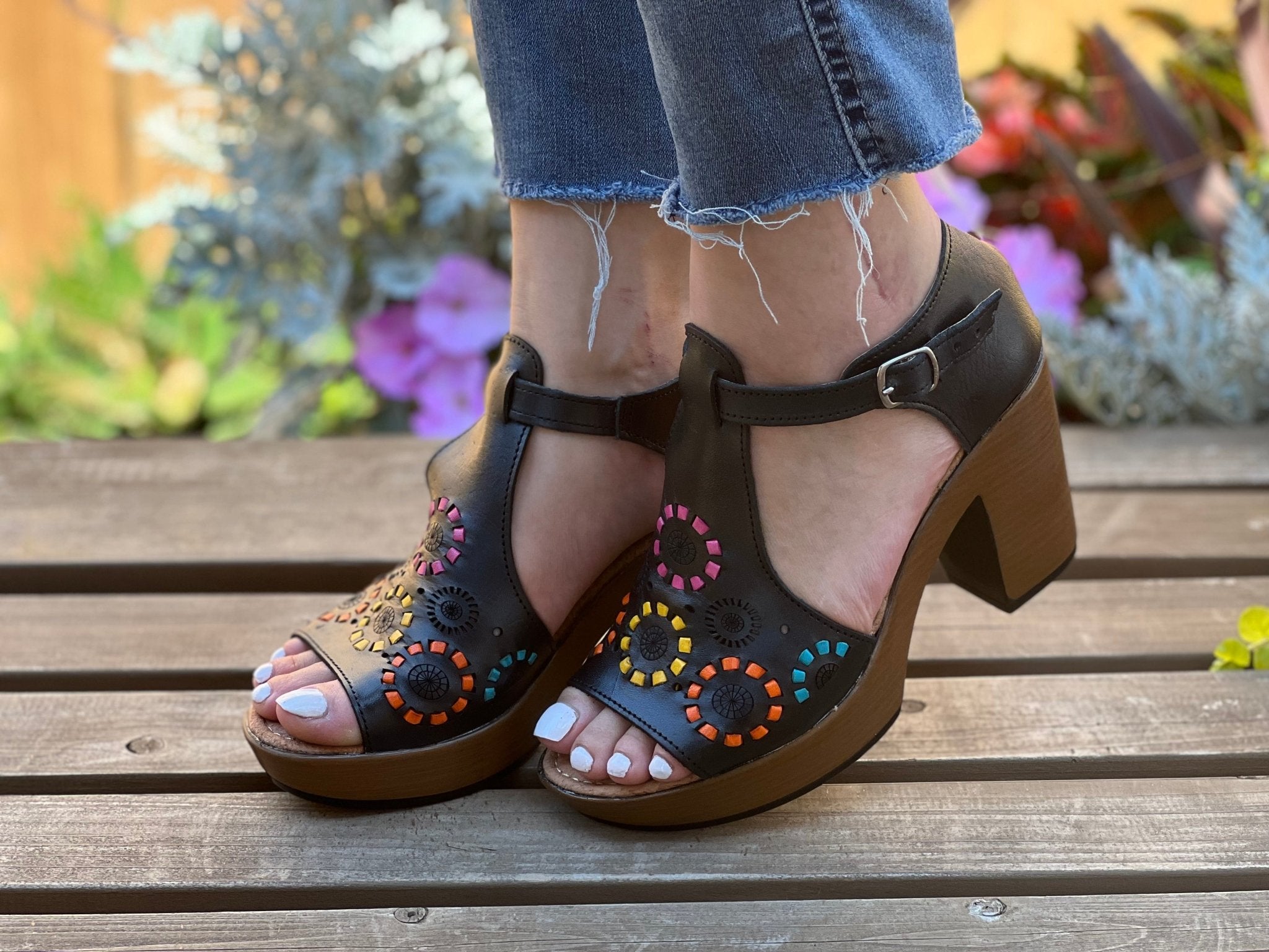 Mexican Artisanal Leather Block Heels. Gloria Heels. - Solei Store