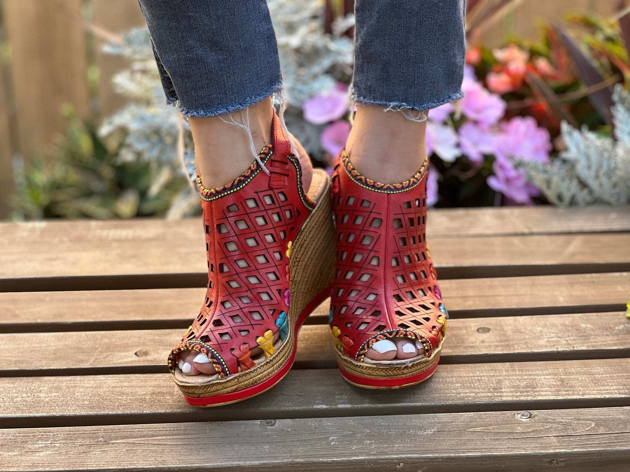 Mexican Artisanal Leather Wedge Heels. Chakira Heels. - Solei Store