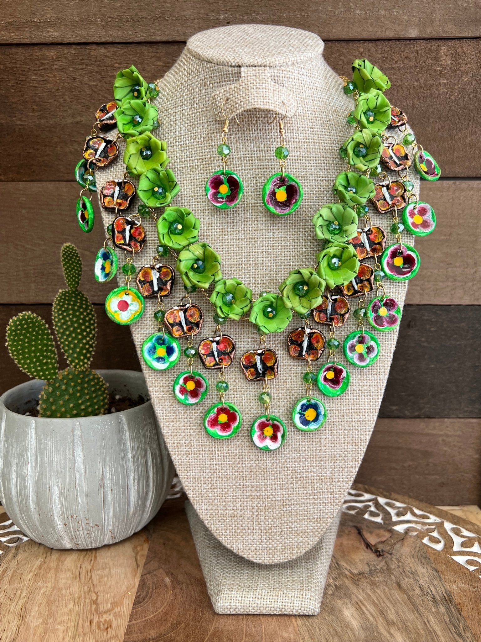Mexican Artisanal Palm Leaf Necklace & Earrings Jewelry Set. Set Palma Leticia - Solei Store