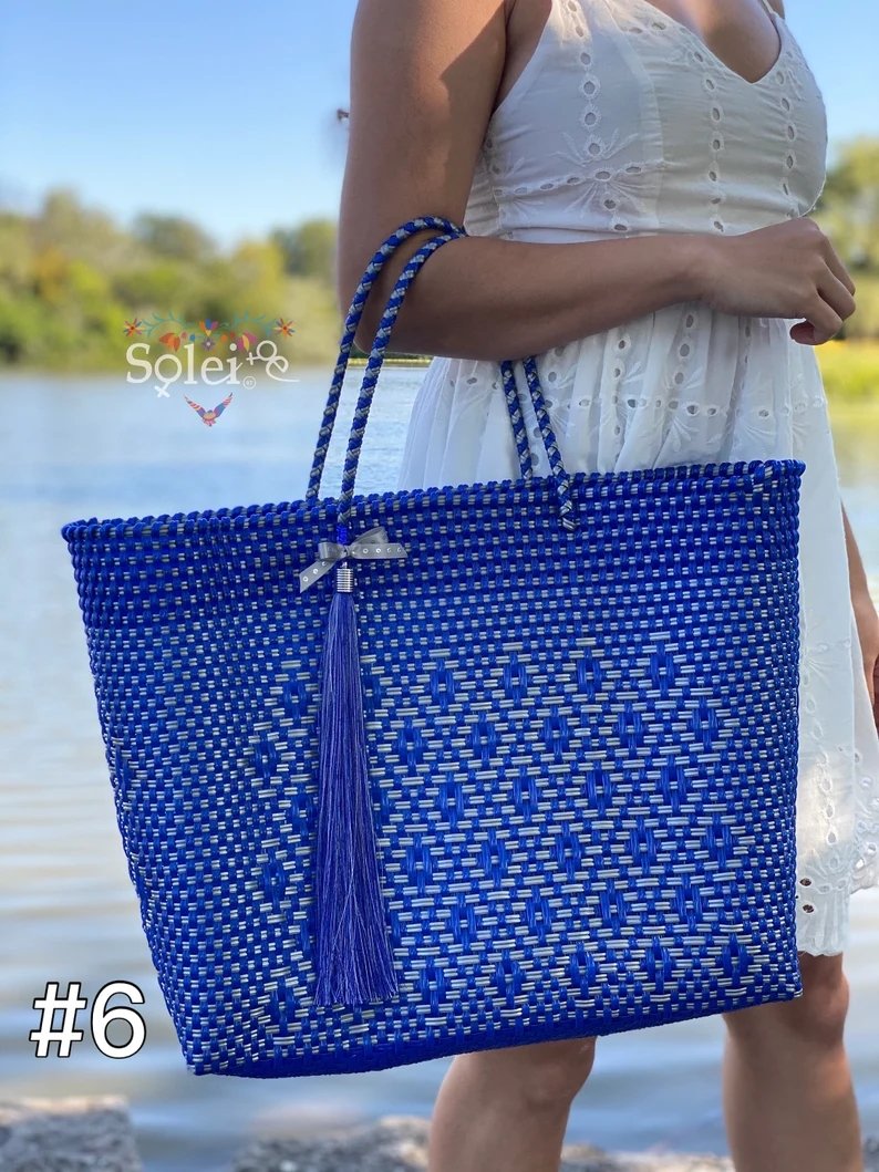 Mexican Artisanal Tote Bag with Tassel. Bolsa Tapatia - Solei Store