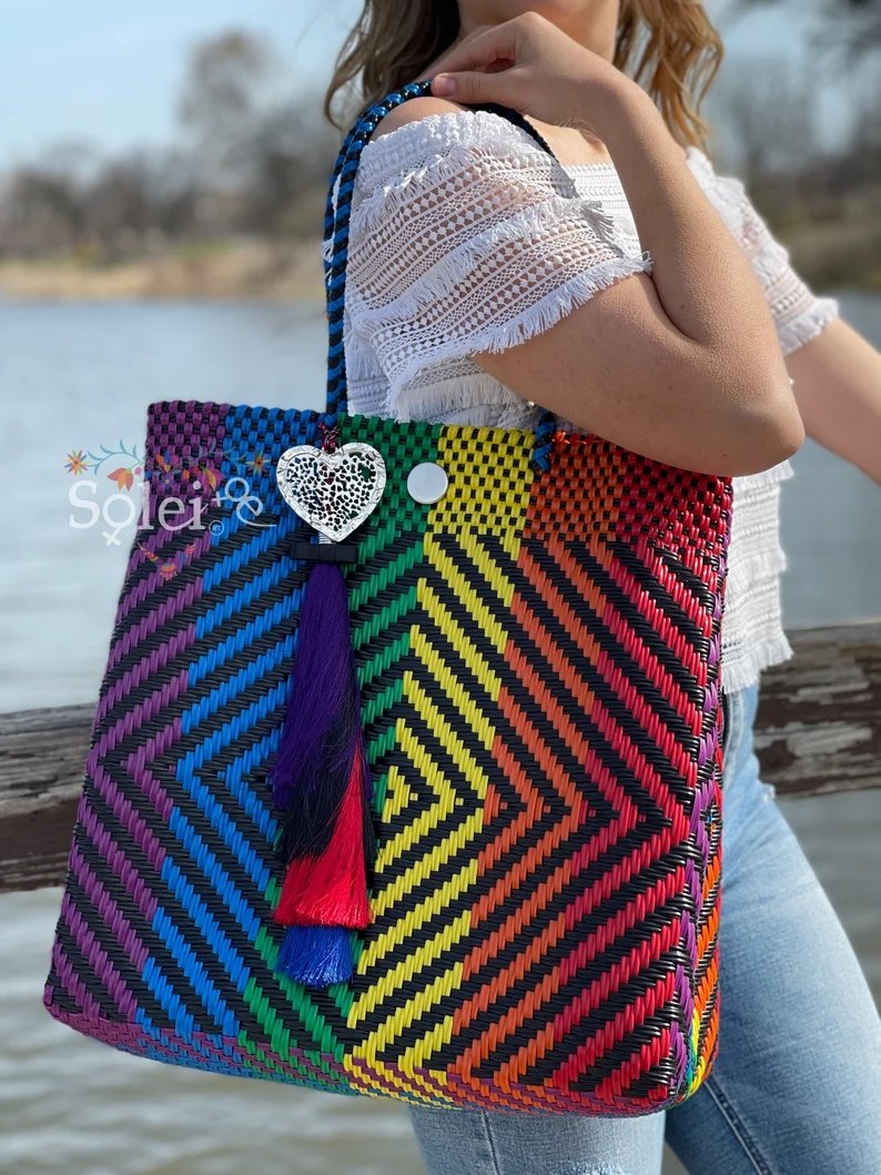 Mexican Artisanal Tote Bag with Tassel. Tote Corazon - Solei Store