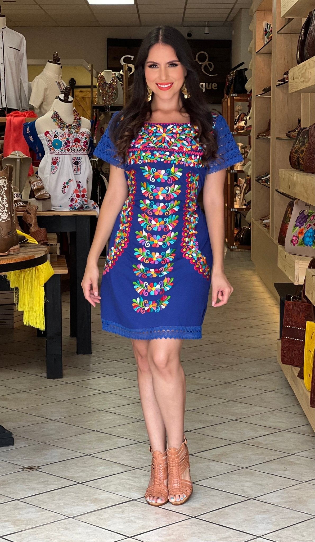 Mexican Embroidered Floral Dress. Vestido Otomi Floral - Solei Store