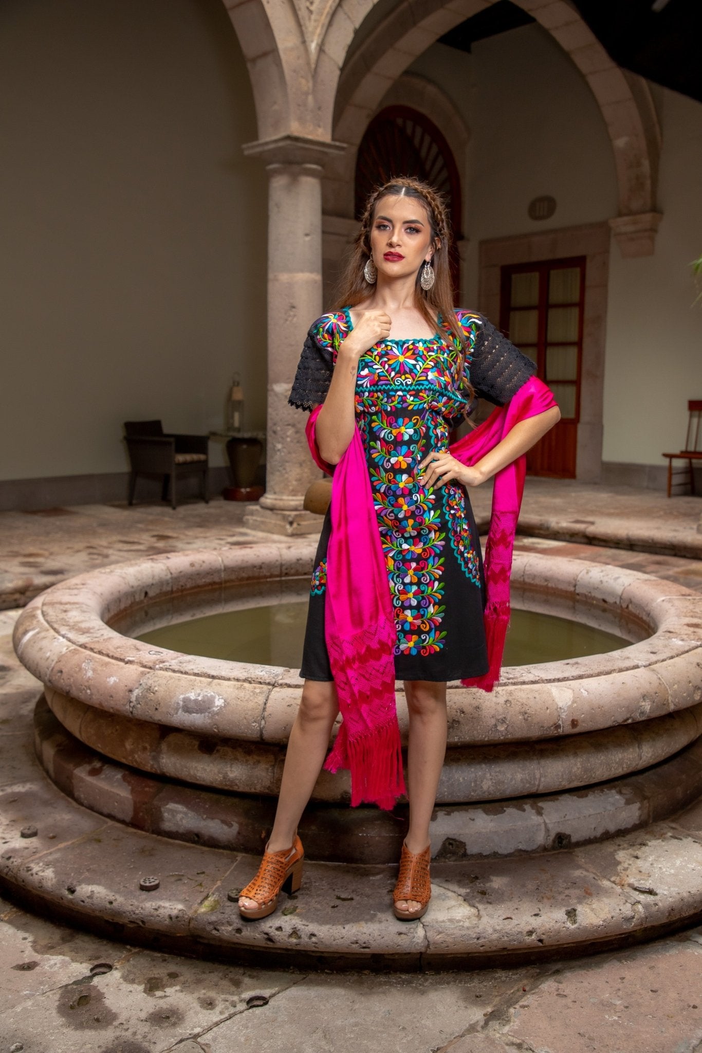 Mexican Embroidered Floral Dress. Vestido Otomi Floral - Solei Store