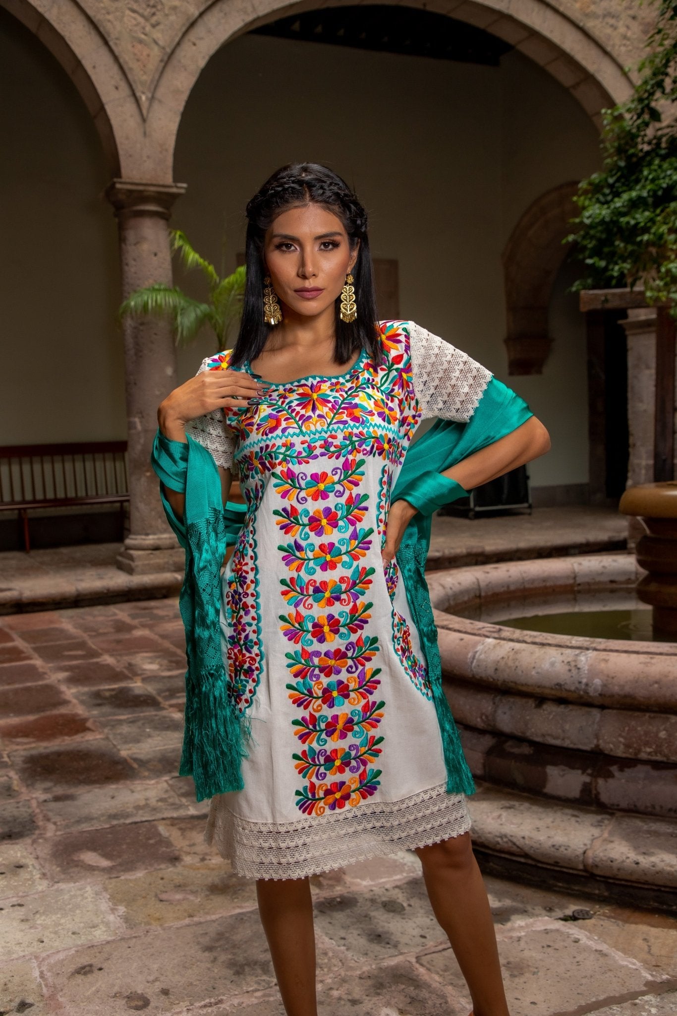 Mexican Embroidered Floral Dress. Vestido Otomi Floral - Solei Store